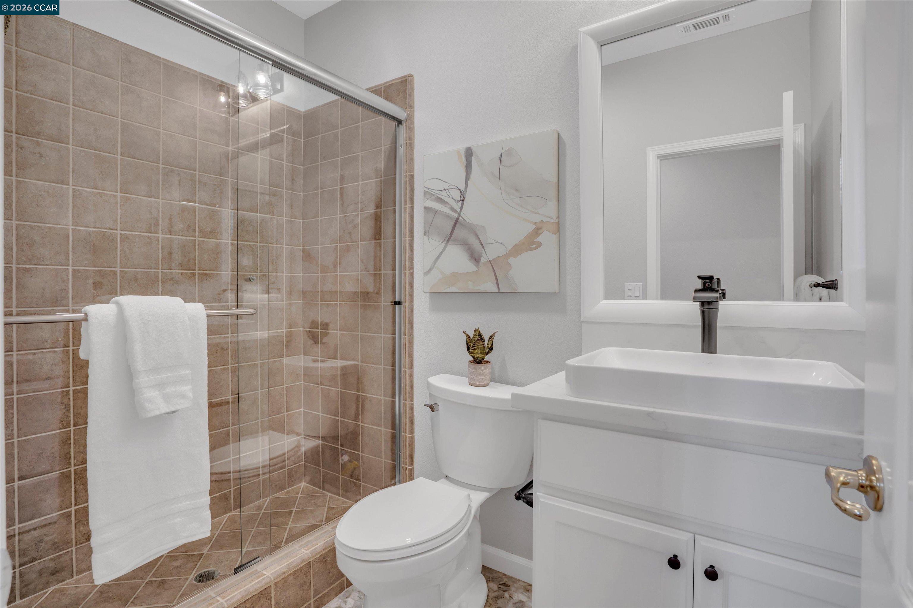 Detail Gallery Image 14 of 51 For 389 Roundhill Dr, Brentwood,  CA 94513 - 5 Beds | 3 Baths