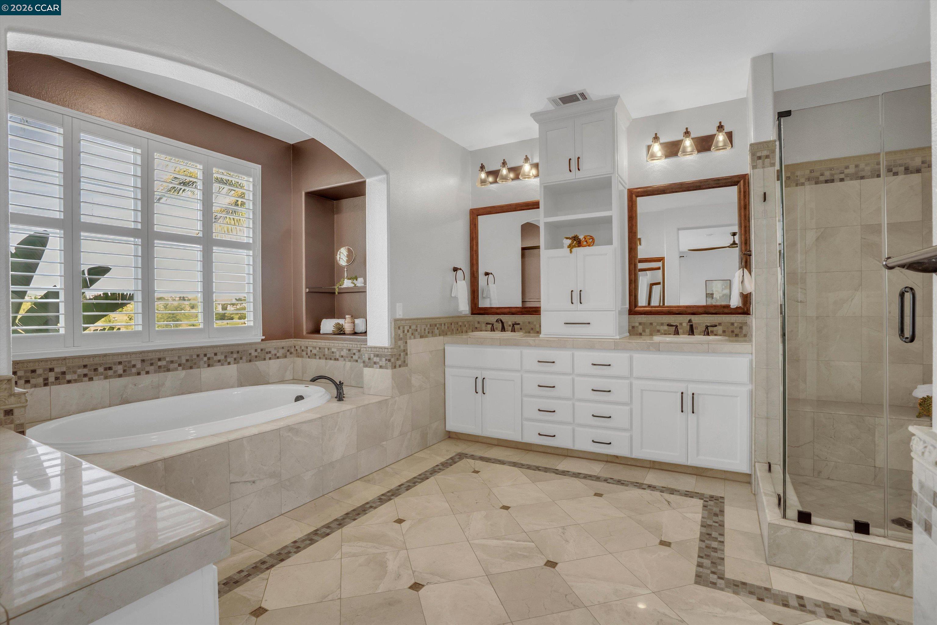 Detail Gallery Image 30 of 51 For 389 Roundhill Dr, Brentwood,  CA 94513 - 5 Beds | 3 Baths