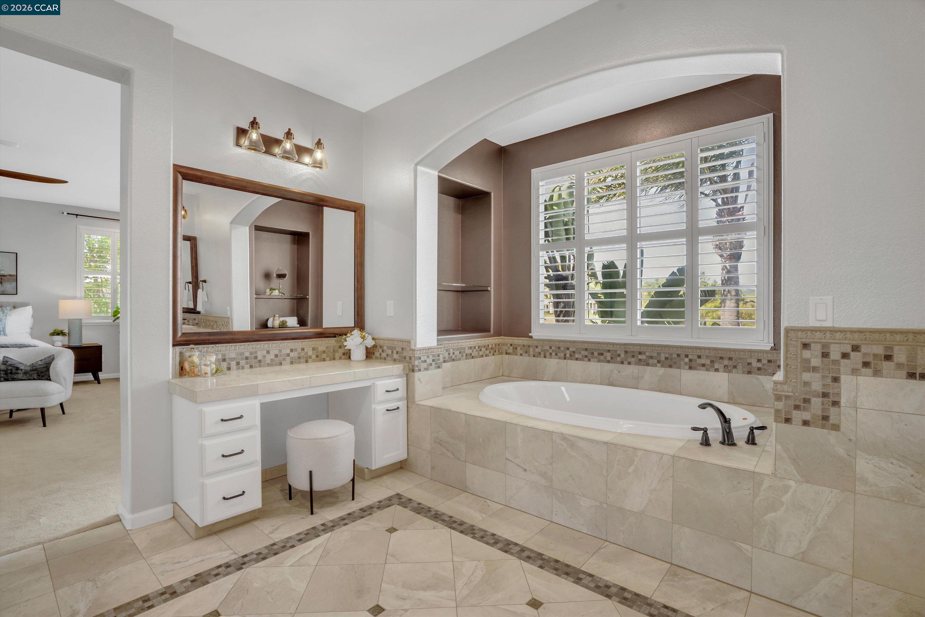 Detail Gallery Image 32 of 51 For 389 Roundhill Dr, Brentwood,  CA 94513 - 5 Beds | 3 Baths