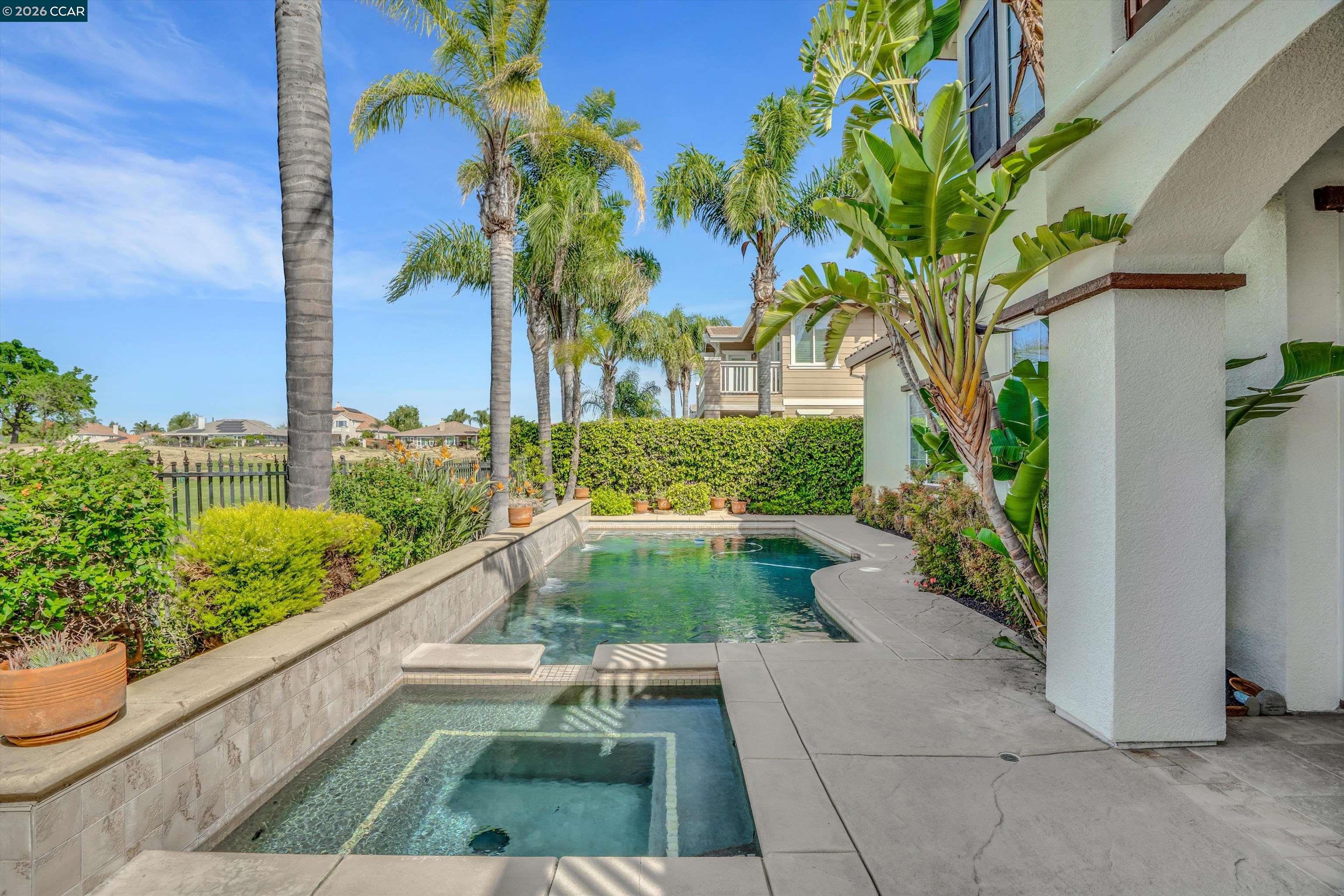 Detail Gallery Image 45 of 51 For 389 Roundhill Dr, Brentwood,  CA 94513 - 5 Beds | 3 Baths