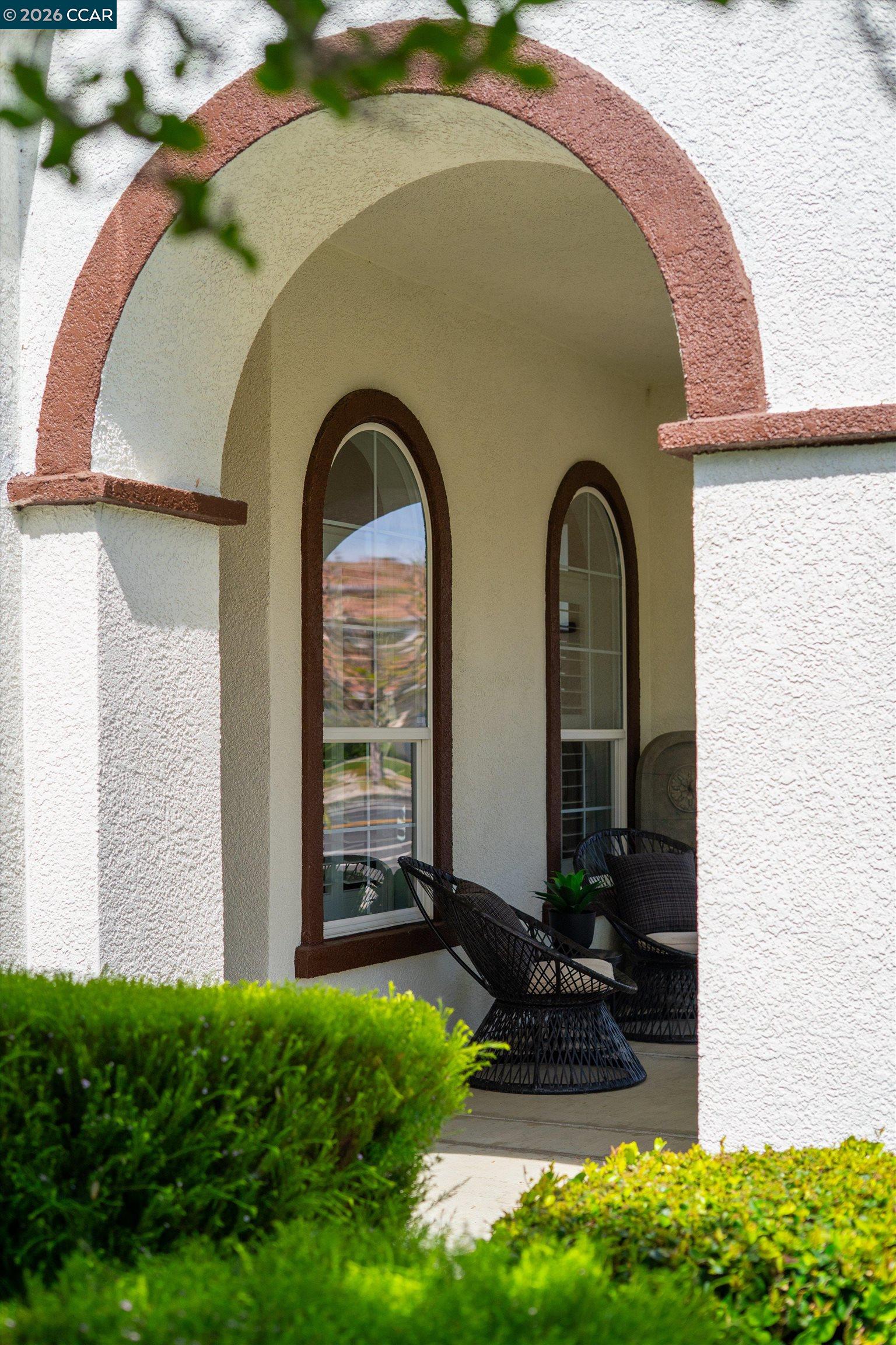Detail Gallery Image 7 of 51 For 389 Roundhill Dr, Brentwood,  CA 94513 - 5 Beds | 3 Baths