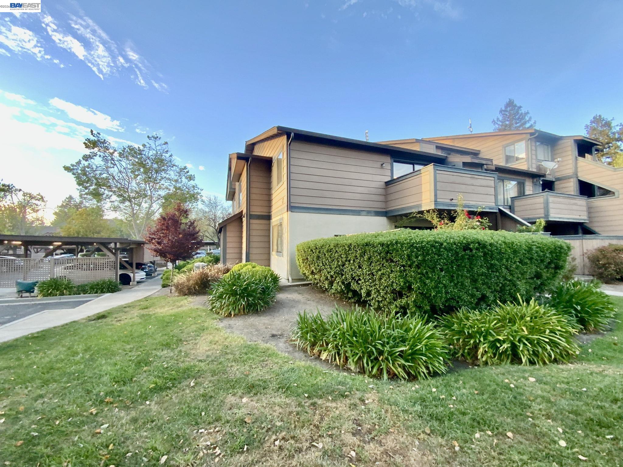 Photo #3: 41129199 Listing: Photo #3