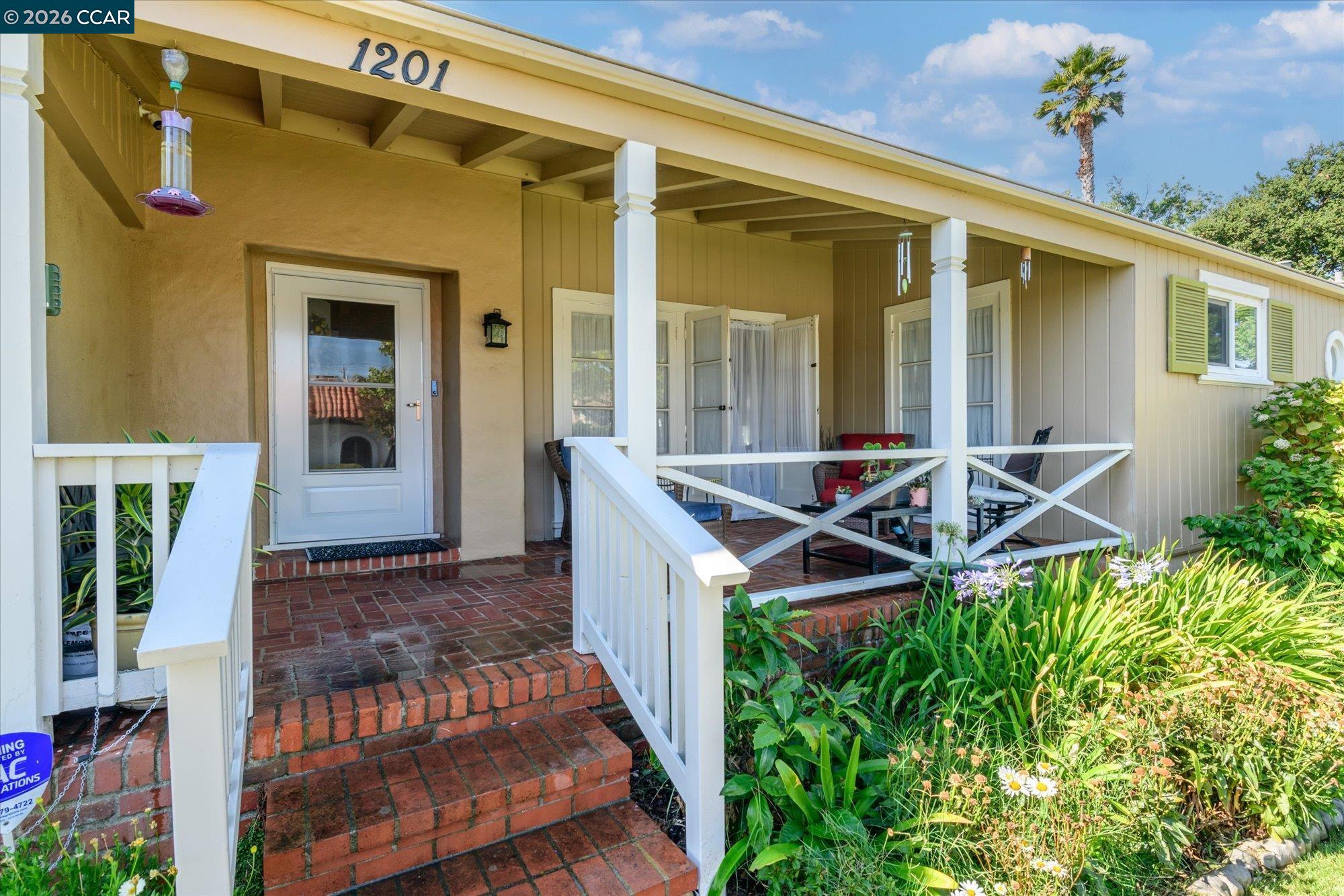 Detail Gallery Image 4 of 32 For 1201 Missouri St, Fairfield,  CA 94533 - 3 Beds | 2/1 Baths