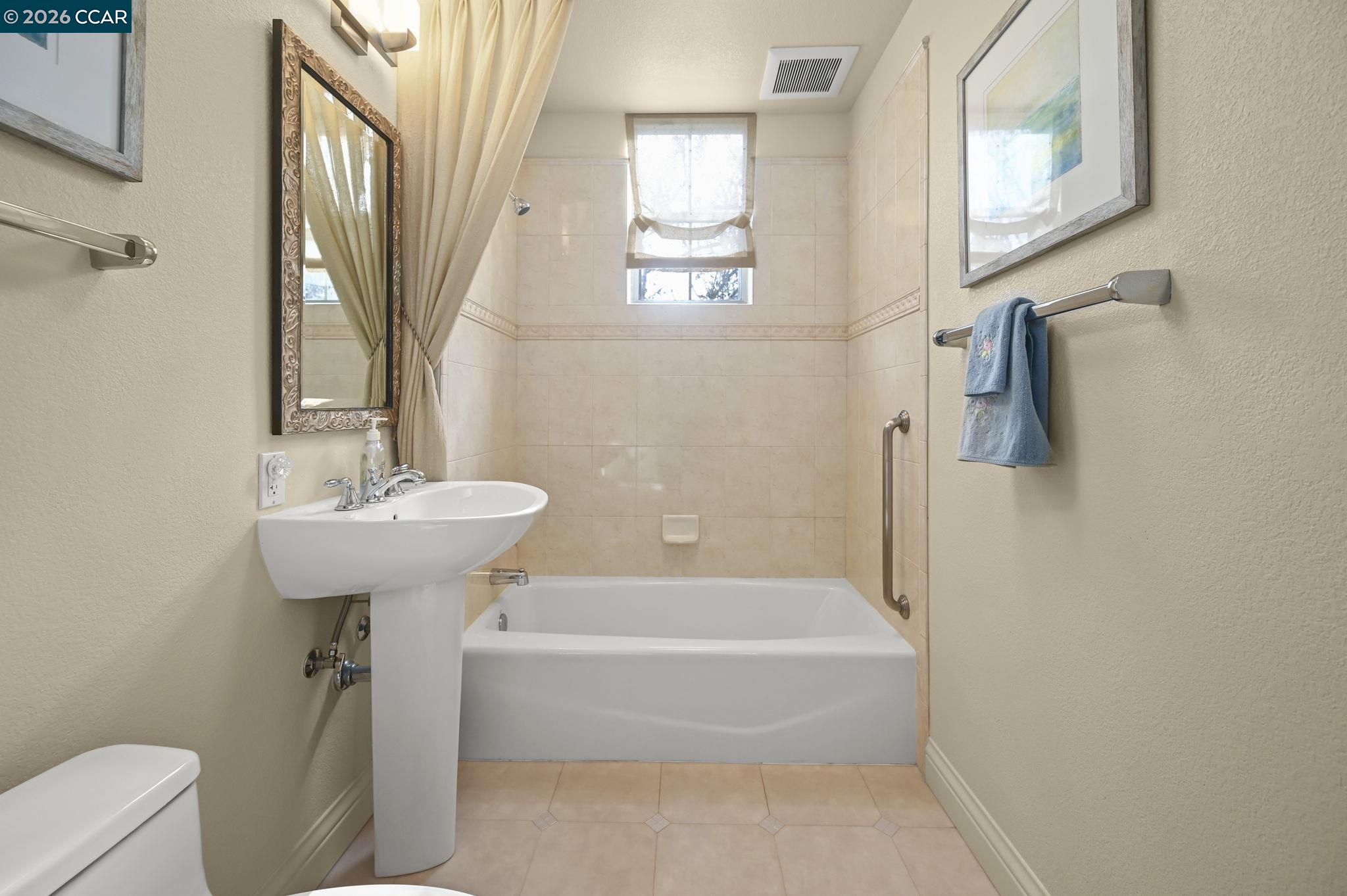 Detail Gallery Image 11 of 44 For 5920 Horsemans Canyon 1b,  Walnut Creek,  CA 94595 - 2 Beds | 2 Baths