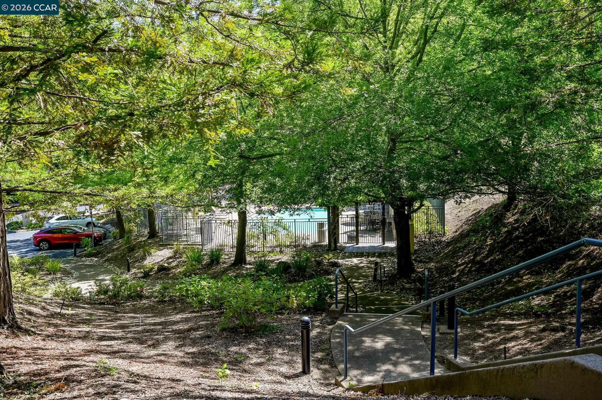 Detail Gallery Image 20 of 44 For 5920 Horsemans Canyon 1b,  Walnut Creek,  CA 94595 - 2 Beds | 2 Baths