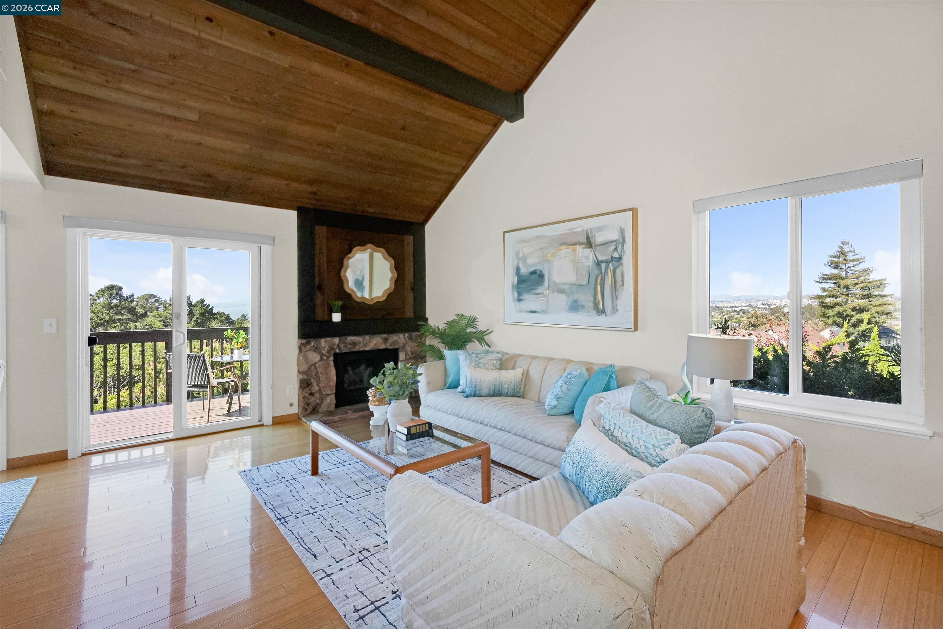 Detail Gallery Image 18 of 60 For 1310 Lewis Ln, Pinole,  CA 94564 - 4 Beds | 2/1 Baths