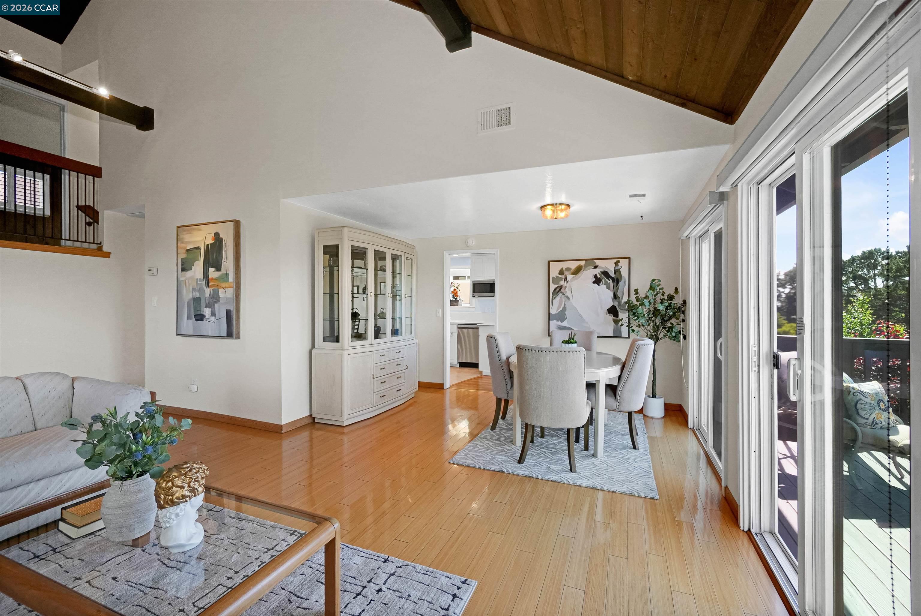 Detail Gallery Image 21 of 60 For 1310 Lewis Ln, Pinole,  CA 94564 - 4 Beds | 2/1 Baths