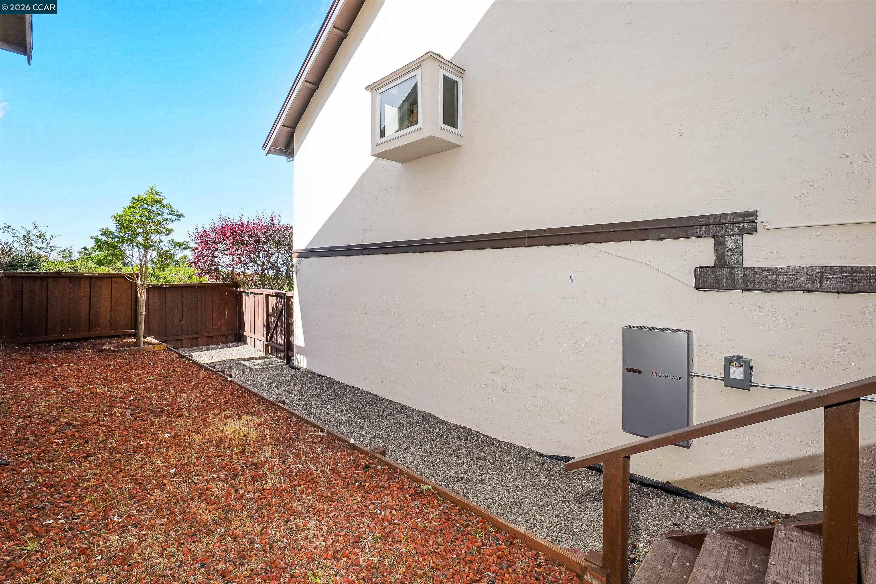 Detail Gallery Image 36 of 60 For 1310 Lewis Ln, Pinole,  CA 94564 - 4 Beds | 2/1 Baths