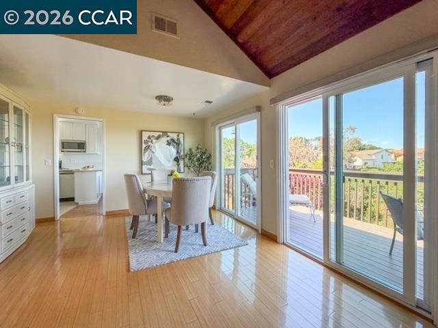 Detail Gallery Image 5 of 19 For 1310 Lewis Ln, Pinole,  CA 94564 - 4 Beds | 2/1 Baths