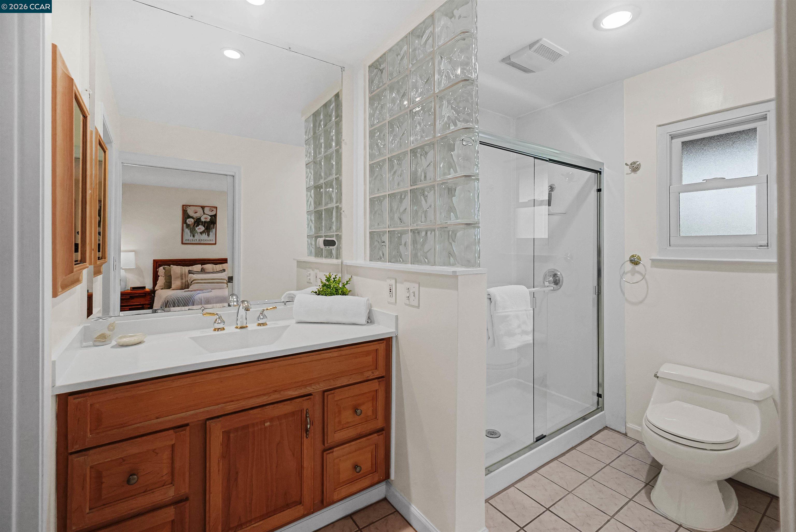 Detail Gallery Image 44 of 60 For 1310 Lewis Ln, Pinole,  CA 94564 - 4 Beds | 2/1 Baths