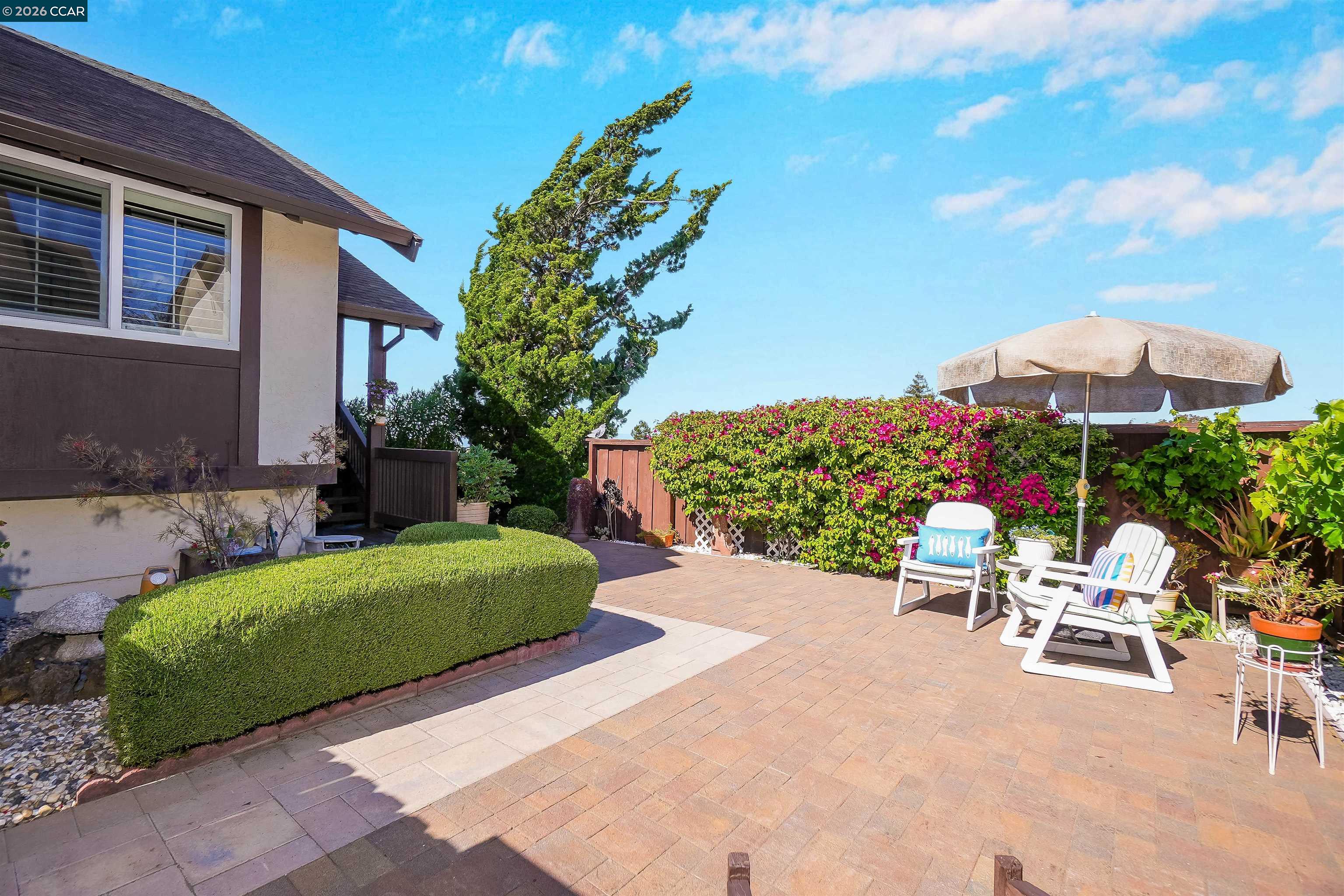 Detail Gallery Image 7 of 60 For 1310 Lewis Ln, Pinole,  CA 94564 - 4 Beds | 2/1 Baths