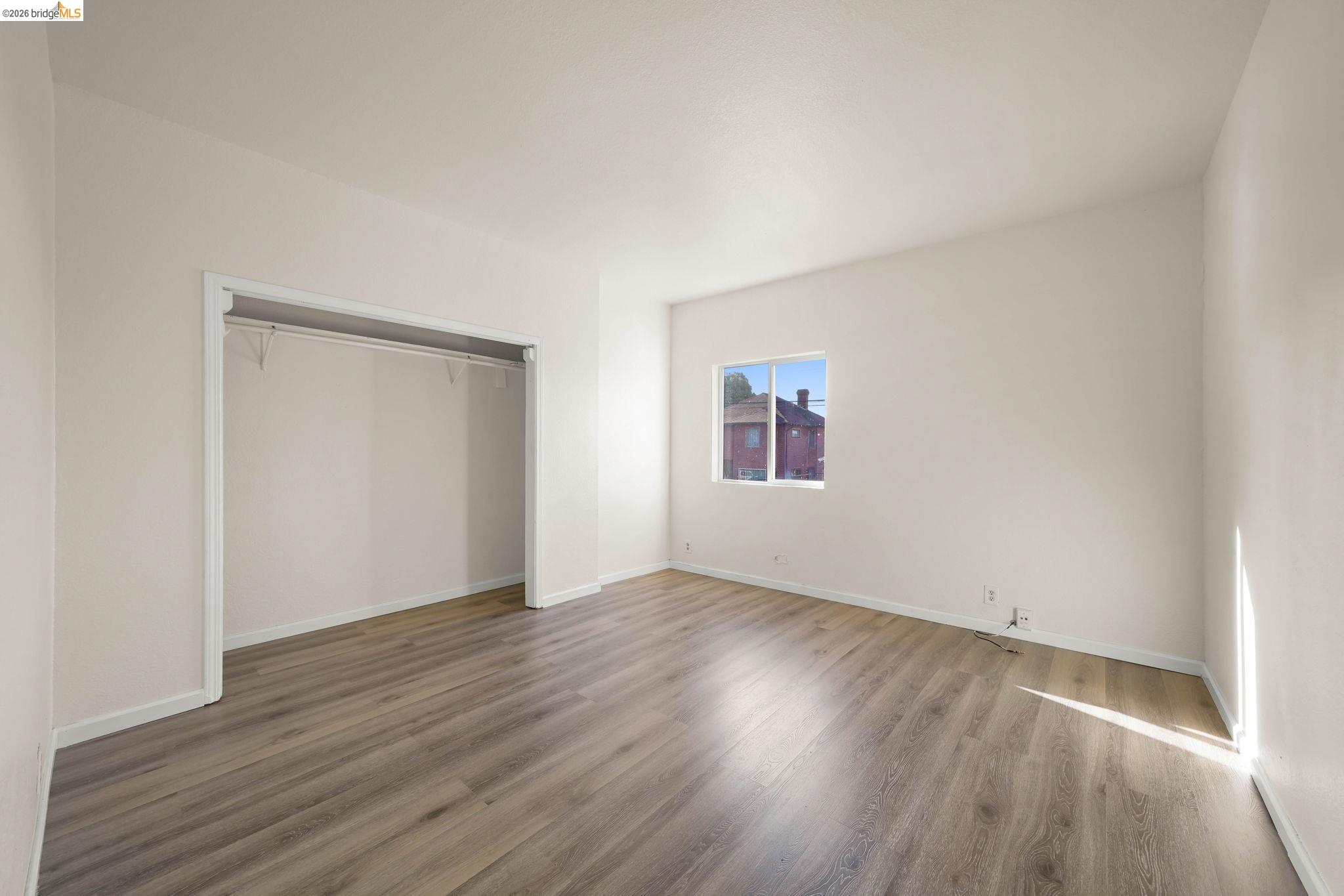 Detail Gallery Image 13 of 17 For 203 Bissell Ave #2,  Richmond,  CA 94801 - 4 Beds | 2 Baths