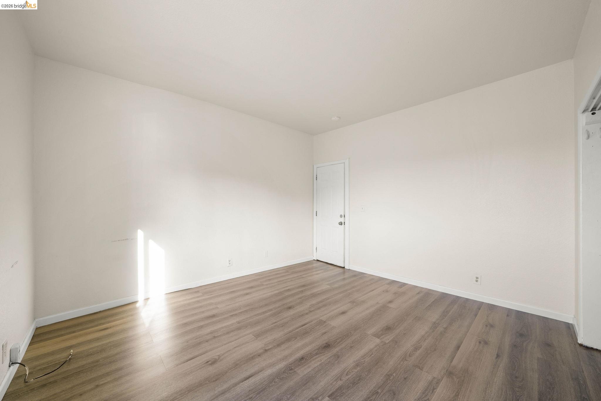 Detail Gallery Image 14 of 17 For 203 Bissell Ave #2,  Richmond,  CA 94801 - 4 Beds | 2 Baths