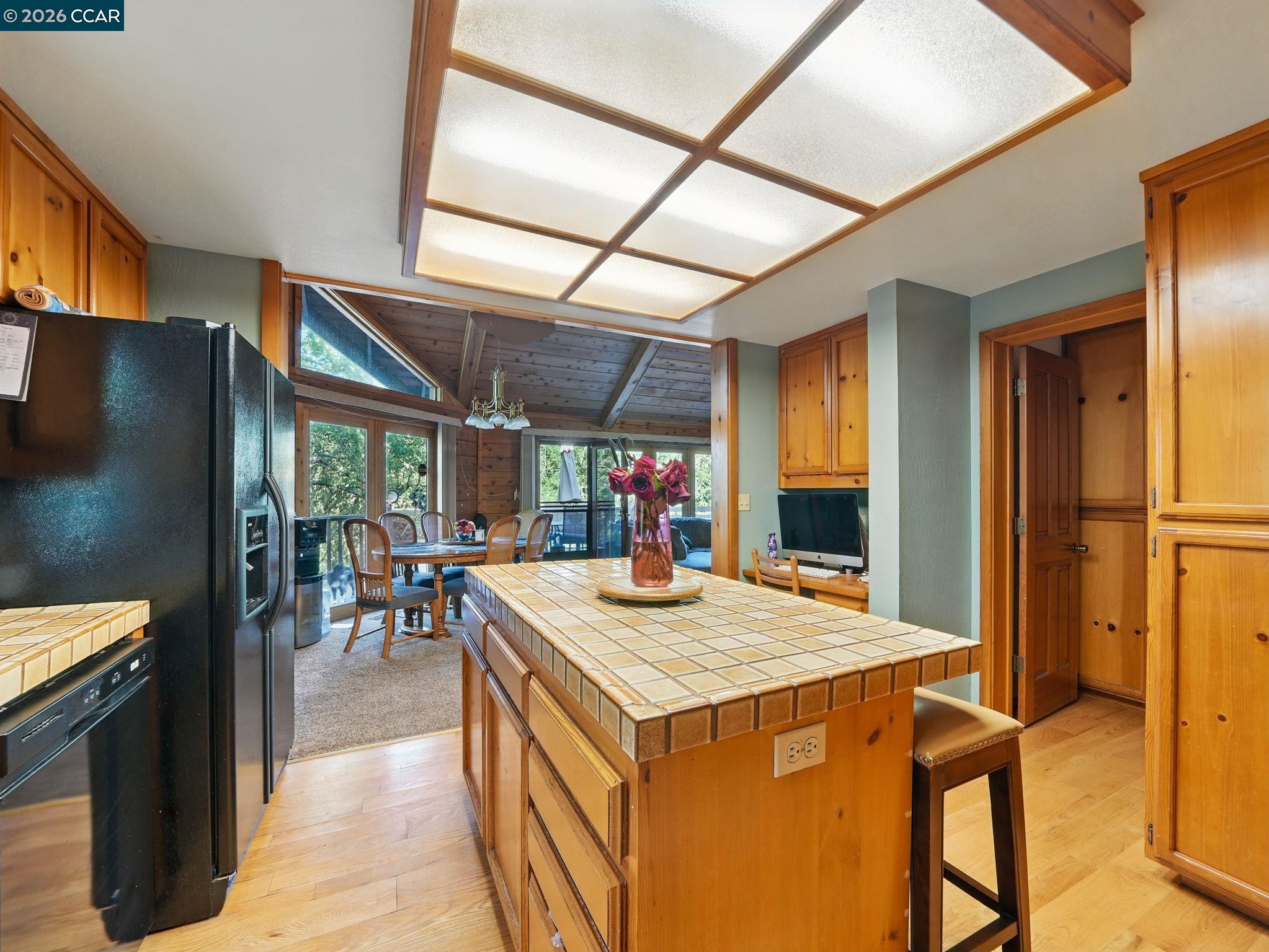 Detail Gallery Image 10 of 36 For 2000 Curry Canyon Rd, Clayton,  CA 94517 - 3 Beds | 2 Baths