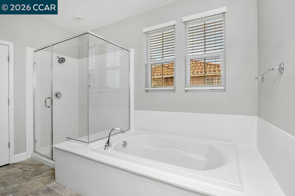 Detail Gallery Image 24 of 35 For 232 Caterina Way, Hayward,  CA 94545 - 4 Beds | 2/1 Baths