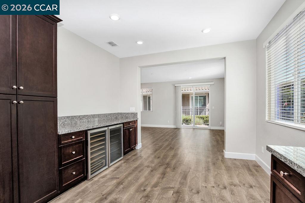 Detail Gallery Image 10 of 35 For 232 Caterina Way, Hayward,  CA 94545 - 4 Beds | 2/1 Baths