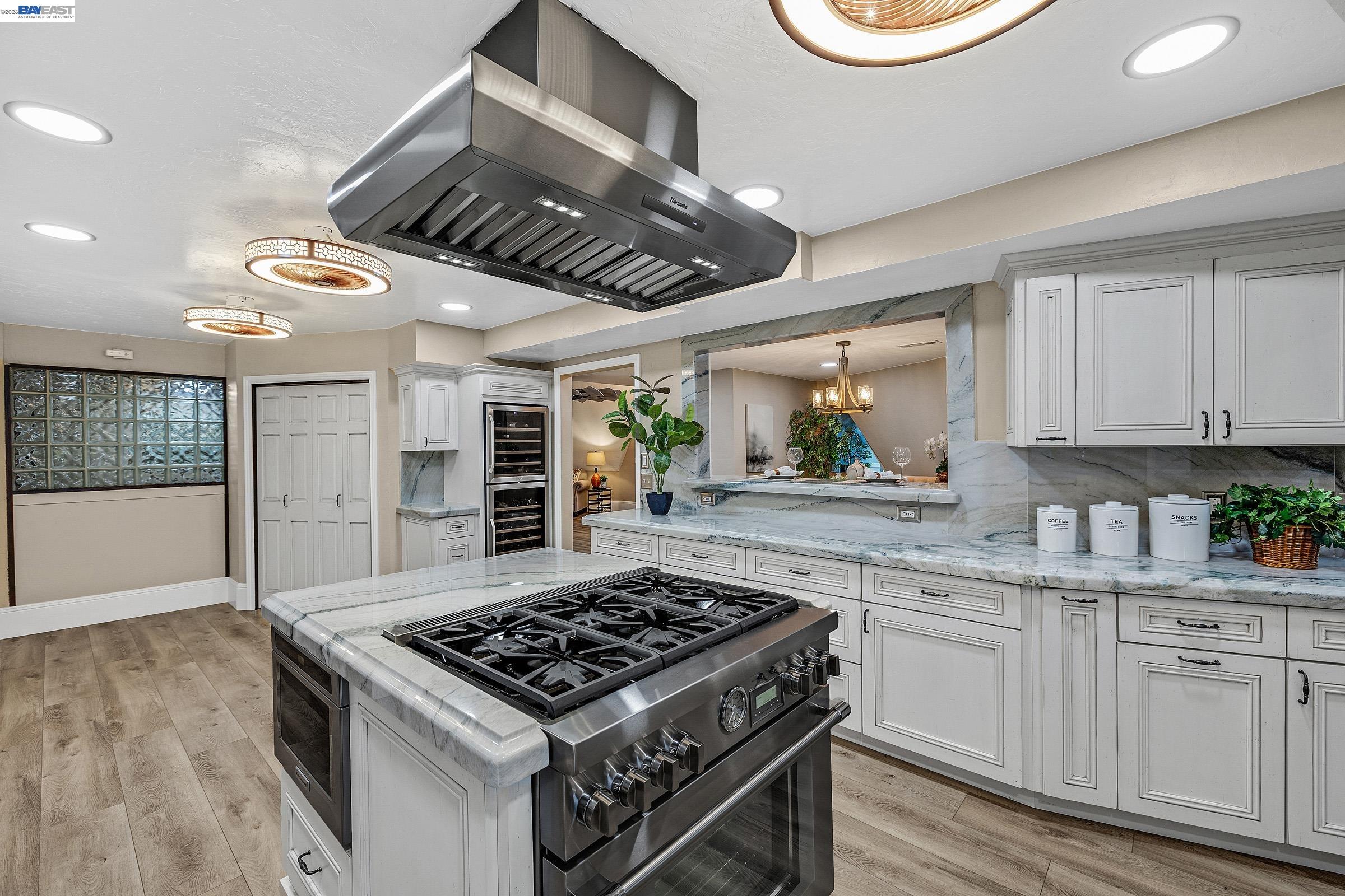 Detail Gallery Image 17 of 54 For 4002 Dyer Rd, Livermore,  CA 94551 - 4 Beds | 2/1 Baths