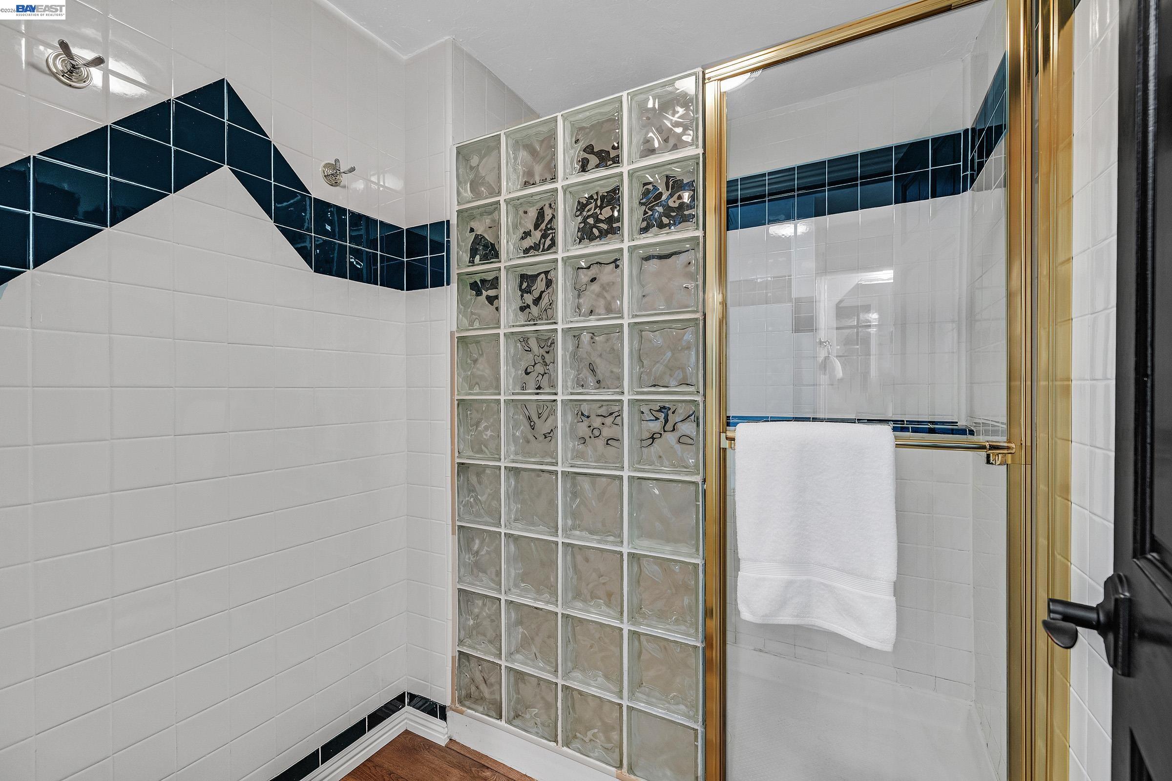 Detail Gallery Image 32 of 54 For 4002 Dyer Rd, Livermore,  CA 94551 - 4 Beds | 2/1 Baths