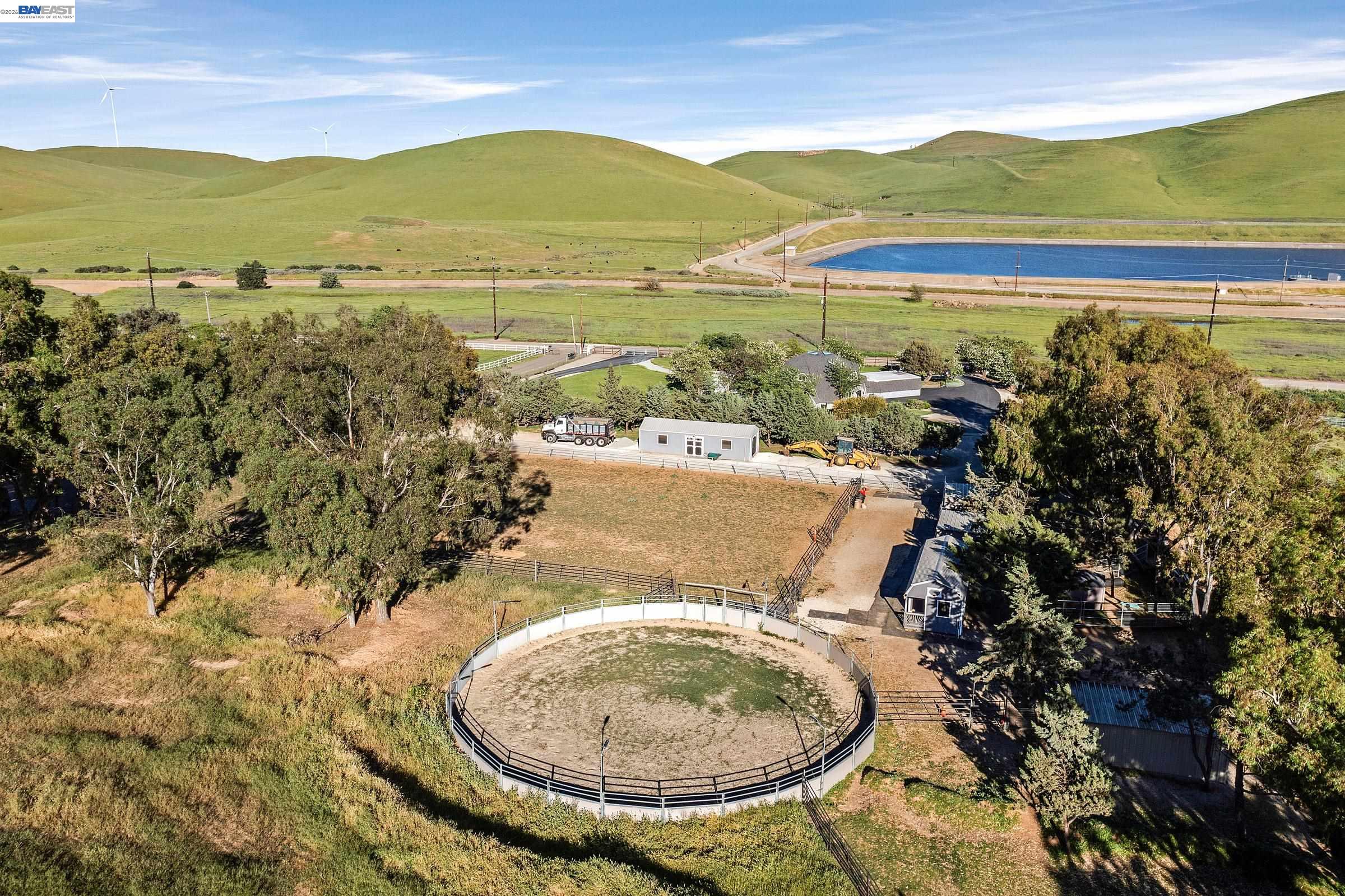 Detail Gallery Image 36 of 54 For 4002 Dyer Rd, Livermore,  CA 94551 - 4 Beds | 2/1 Baths