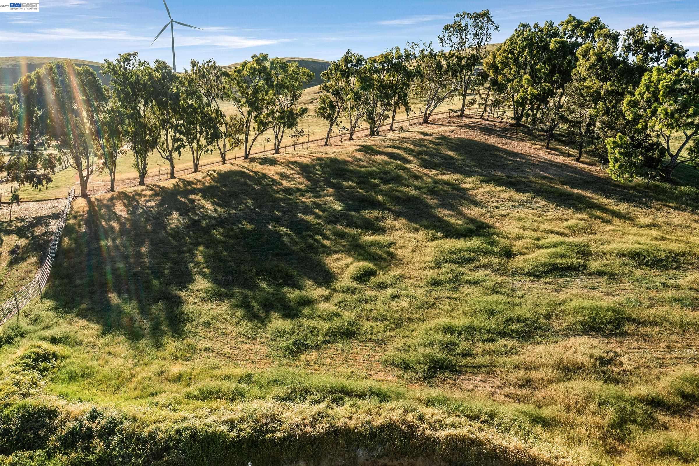 Detail Gallery Image 38 of 54 For 4002 Dyer Rd, Livermore,  CA 94551 - 4 Beds | 2/1 Baths