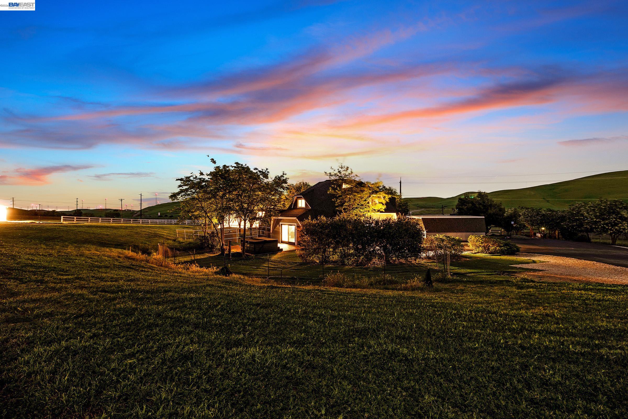 Detail Gallery Image 49 of 54 For 4002 Dyer Rd, Livermore,  CA 94551 - 4 Beds | 2/1 Baths