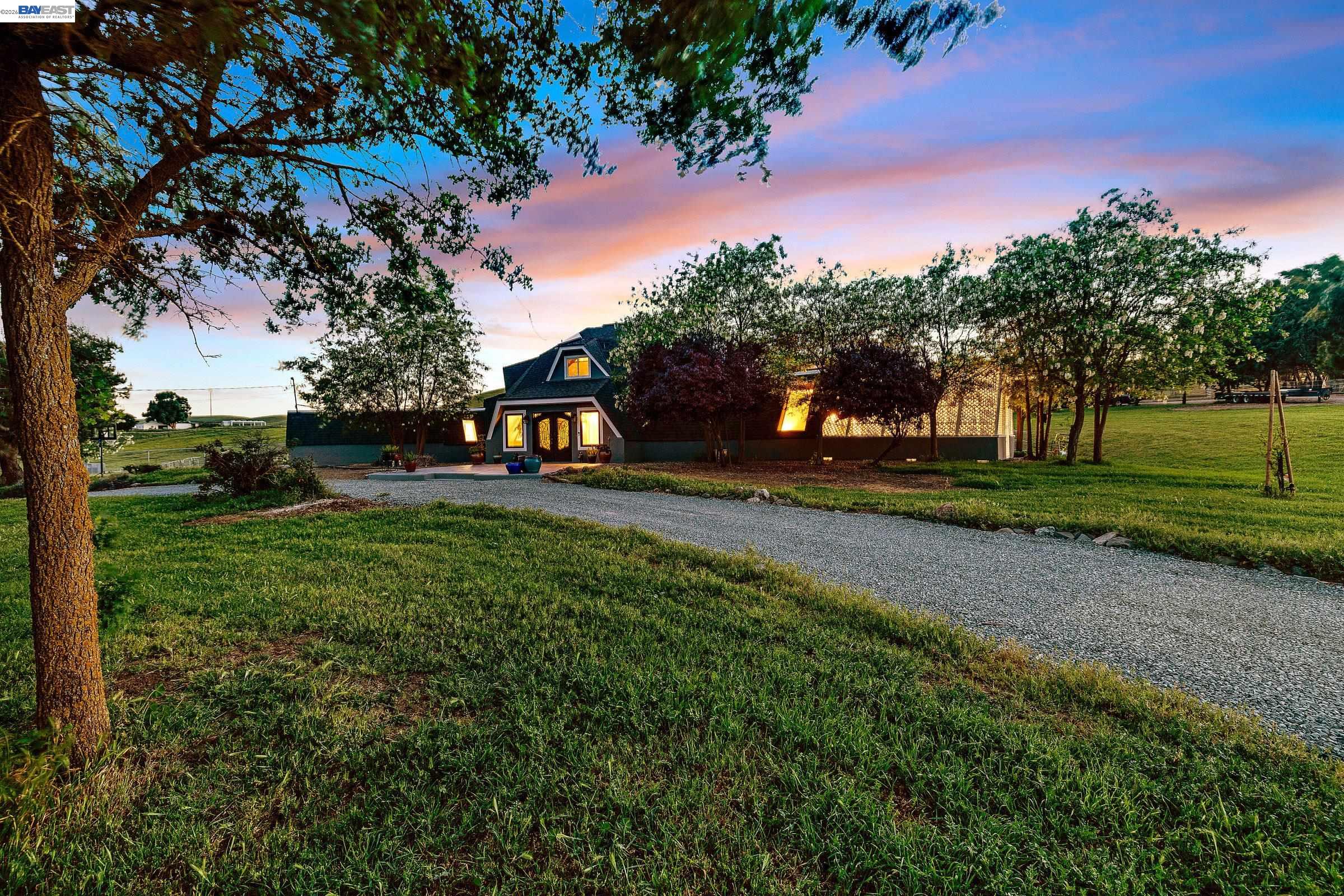 Detail Gallery Image 50 of 54 For 4002 Dyer Rd, Livermore,  CA 94551 - 4 Beds | 2/1 Baths