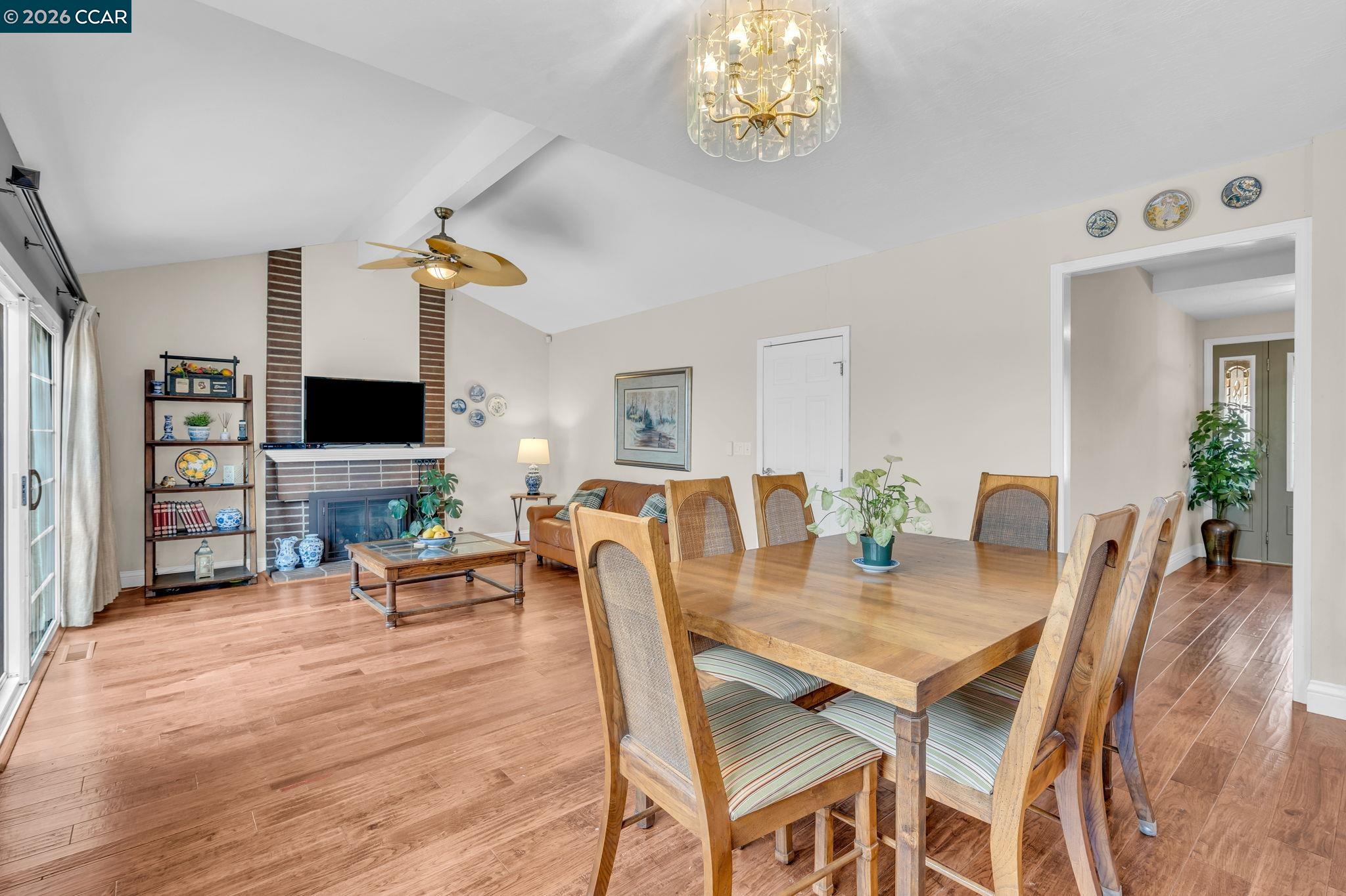 Detail Gallery Image 12 of 46 For 5565 Banff Ct, Concord,  CA 94521 - 3 Beds | 2 Baths