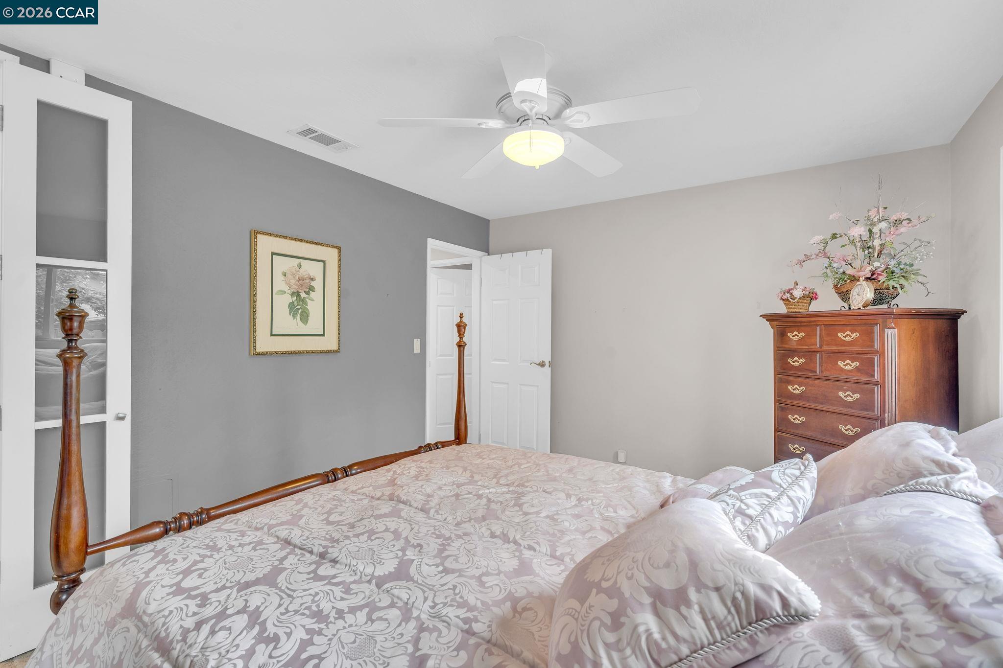 Detail Gallery Image 25 of 46 For 5565 Banff Ct, Concord,  CA 94521 - 3 Beds | 2 Baths