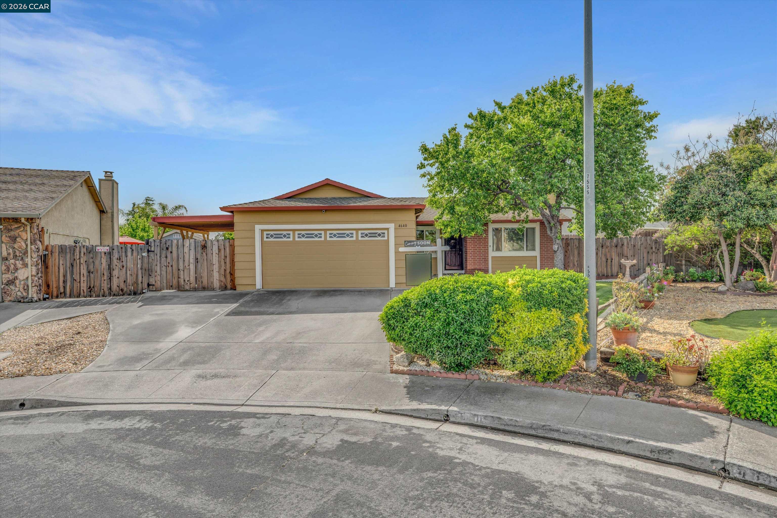 Front Image Thumbnail for CC41129208