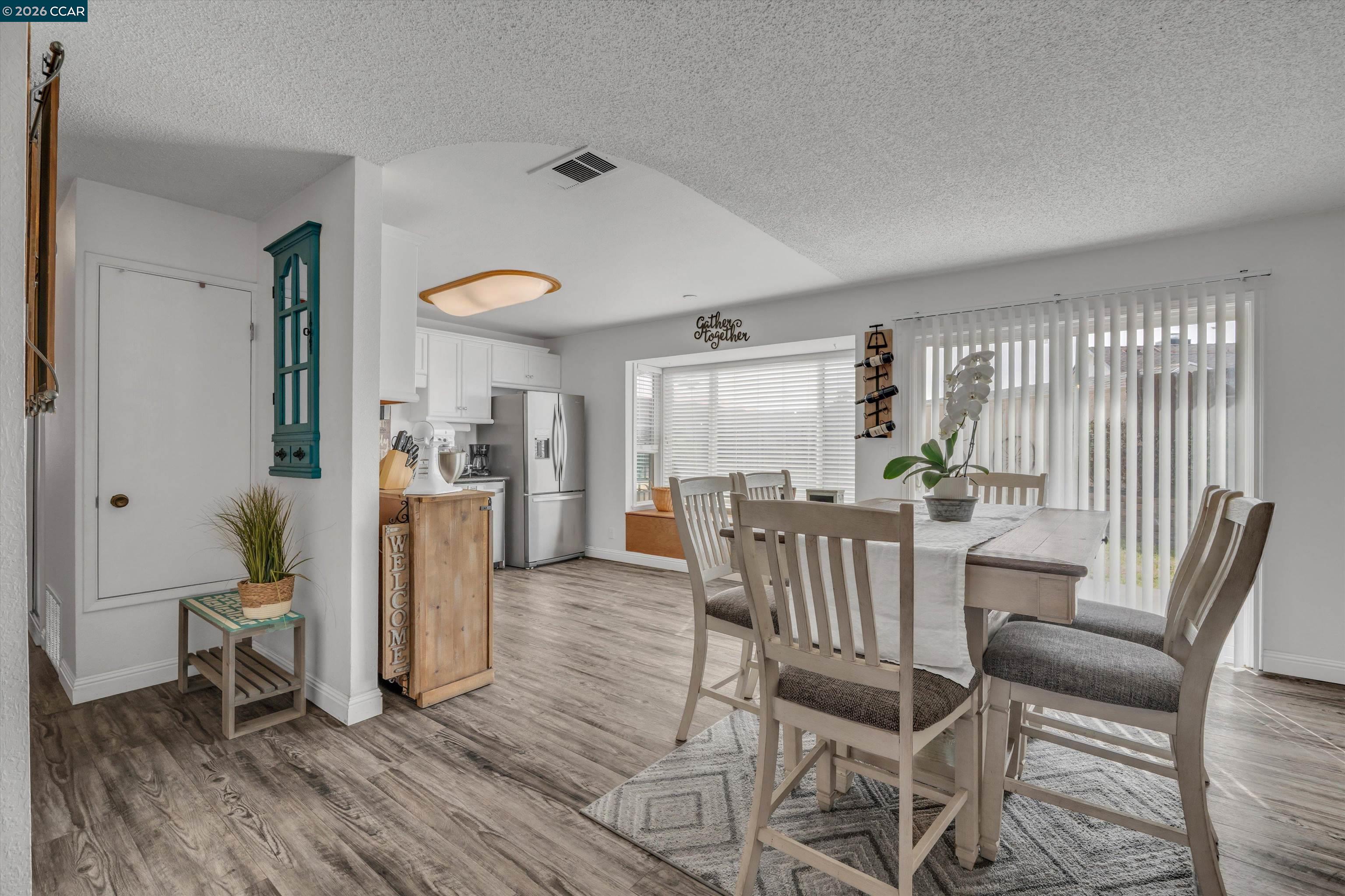 Detail Gallery Image 10 of 40 For 4640 Pinot Ct, Oakley,  CA 94561 - 4 Beds | 2 Baths