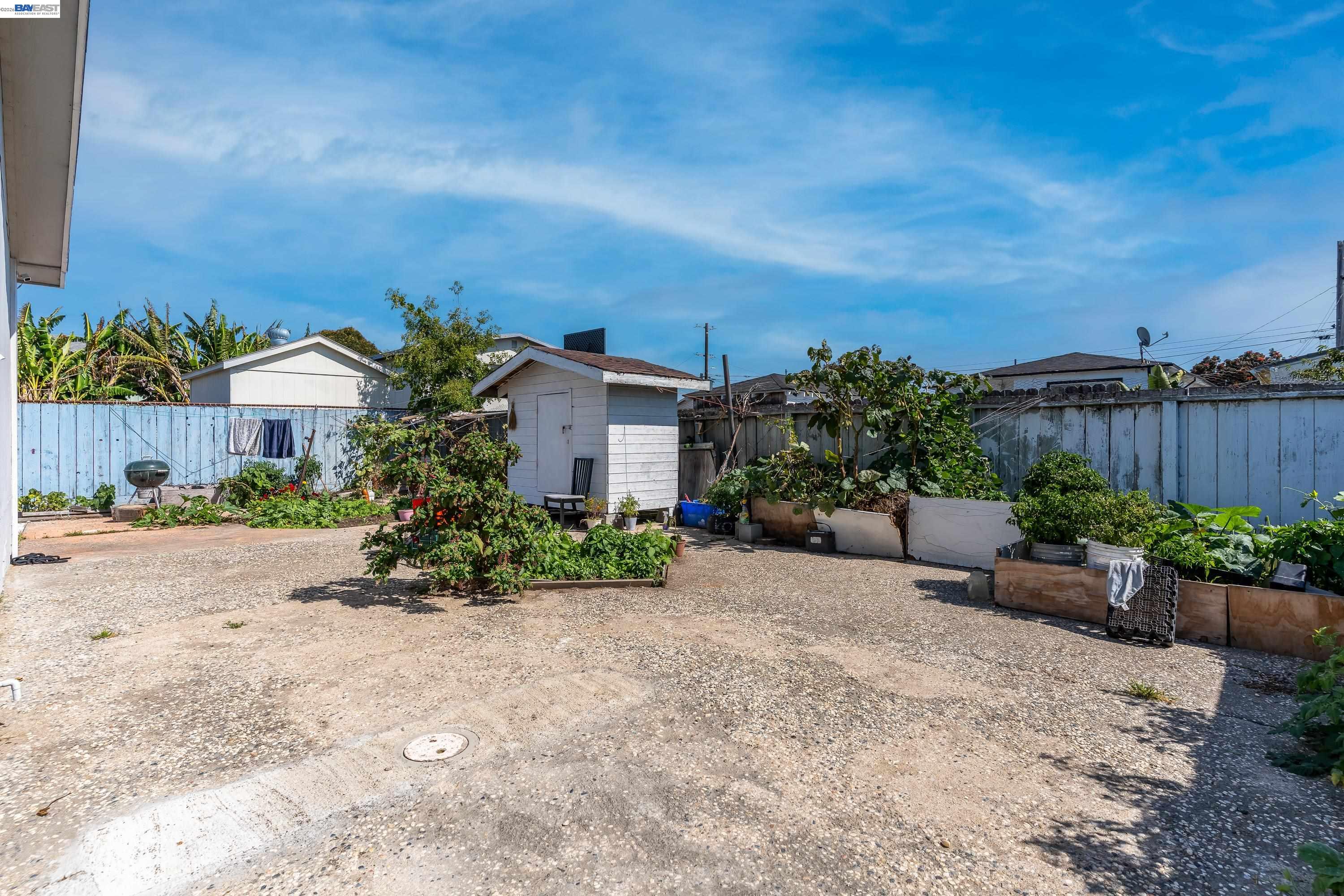 Detail Gallery Image 49 of 59 For 628 S 17th St, Richmond,  CA 94804 - 4 Beds | 2 Baths