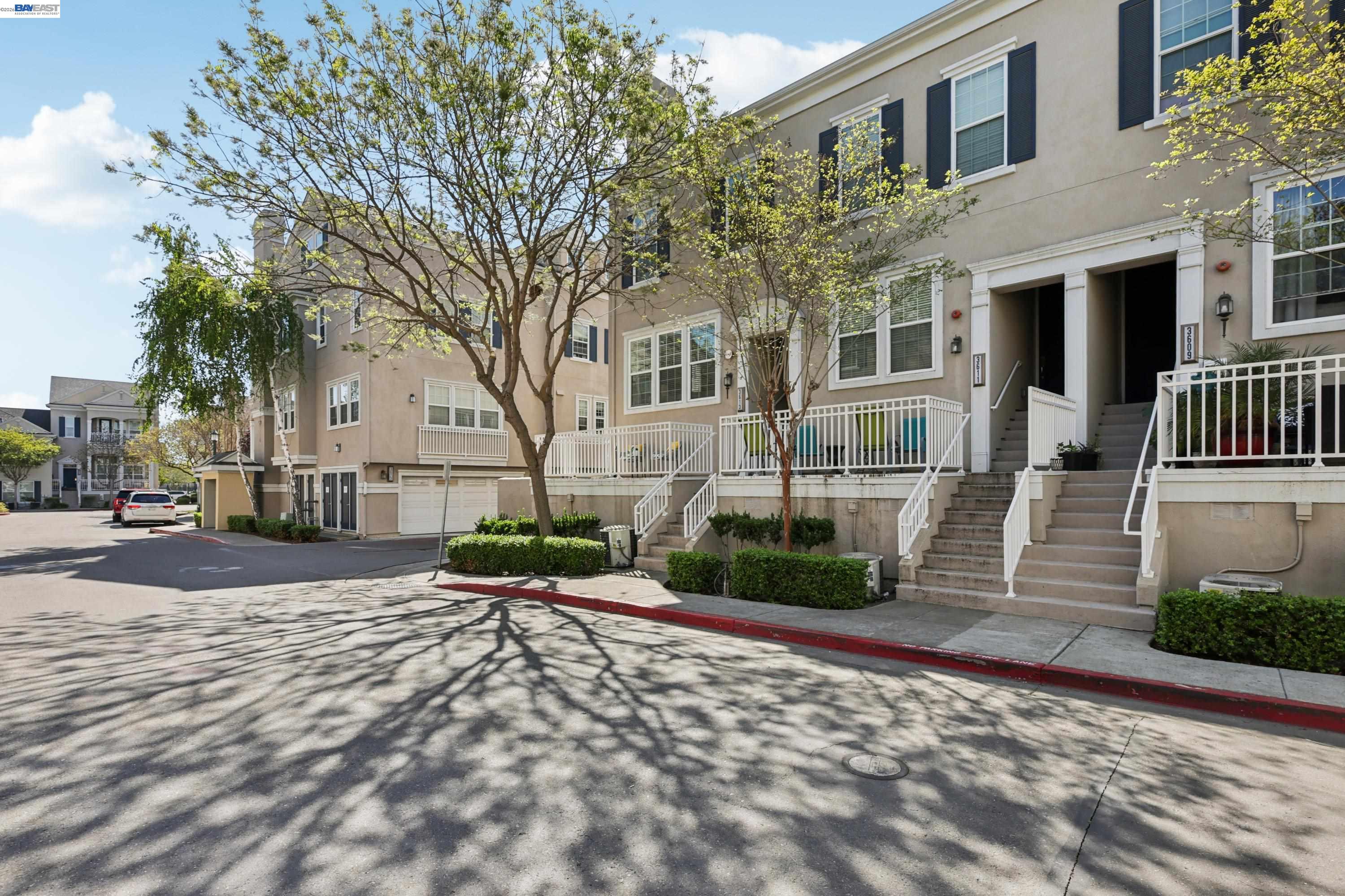 Photo #5: 41129210 Listing: Photo #5