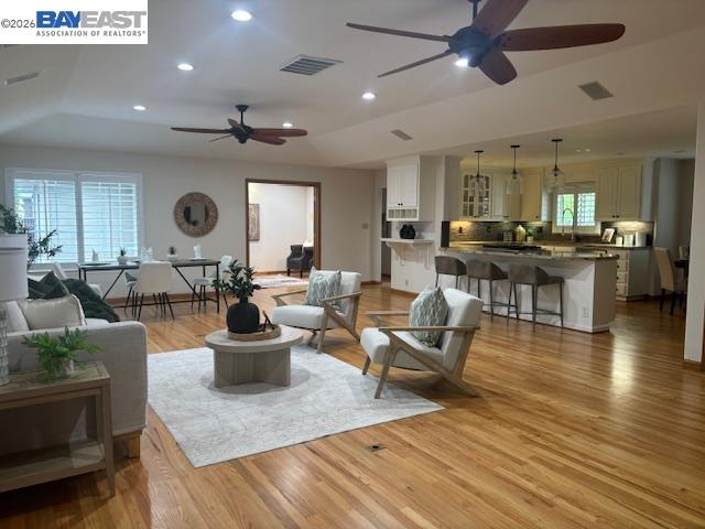 Detail Gallery Image 11 of 29 For Kimbro Street, Fremont,  CA 94536 - 4 Beds | 3 Baths