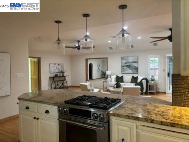 Detail Gallery Image 4 of 29 For Kimbro Street, Fremont,  CA 94536 - 4 Beds | 3 Baths