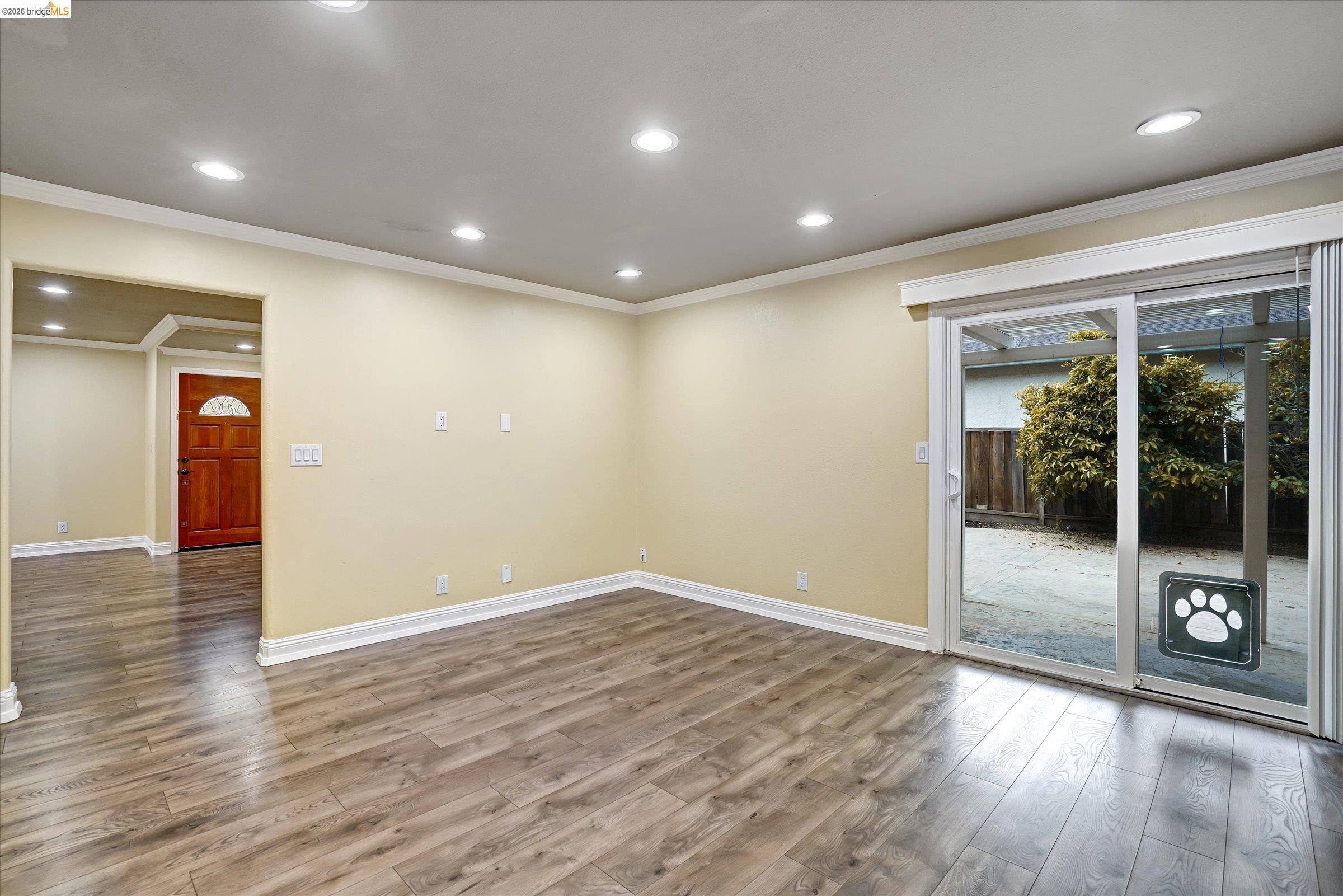 Detail Gallery Image 16 of 42 For 108 Castleton Ct, San Ramon,  CA 94583 - 3 Beds | 2/1 Baths