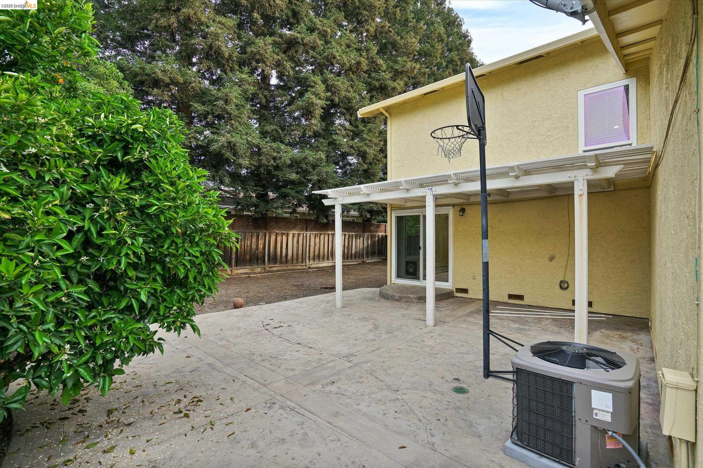 Detail Gallery Image 39 of 42 For 108 Castleton Ct, San Ramon,  CA 94583 - 3 Beds | 2/1 Baths