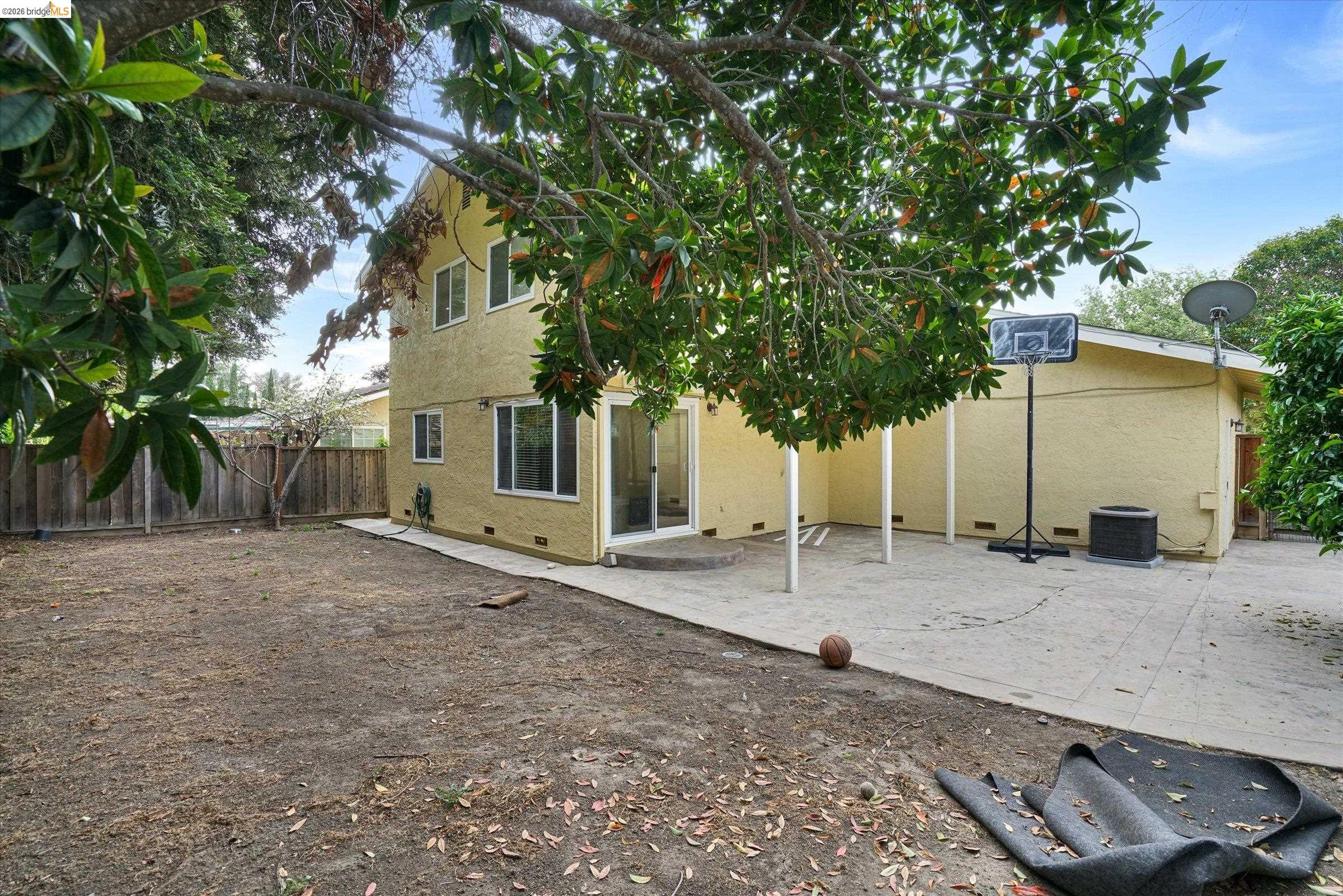 Detail Gallery Image 40 of 42 For 108 Castleton Ct, San Ramon,  CA 94583 - 3 Beds | 2/1 Baths