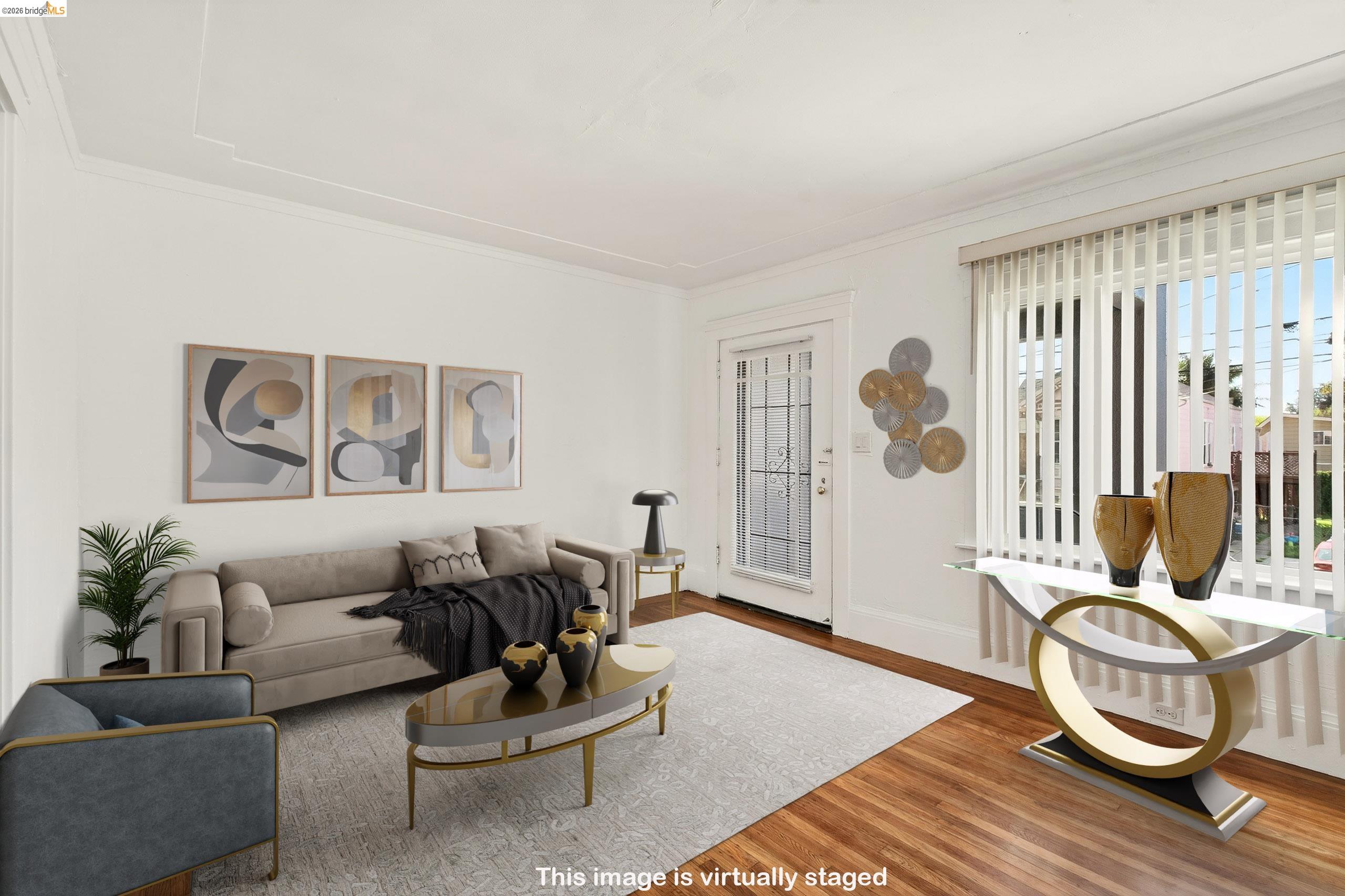 Detail Gallery Image 10 of 51 For 1070 Aileen St, Oakland,  CA 94608 - – Beds | – Baths