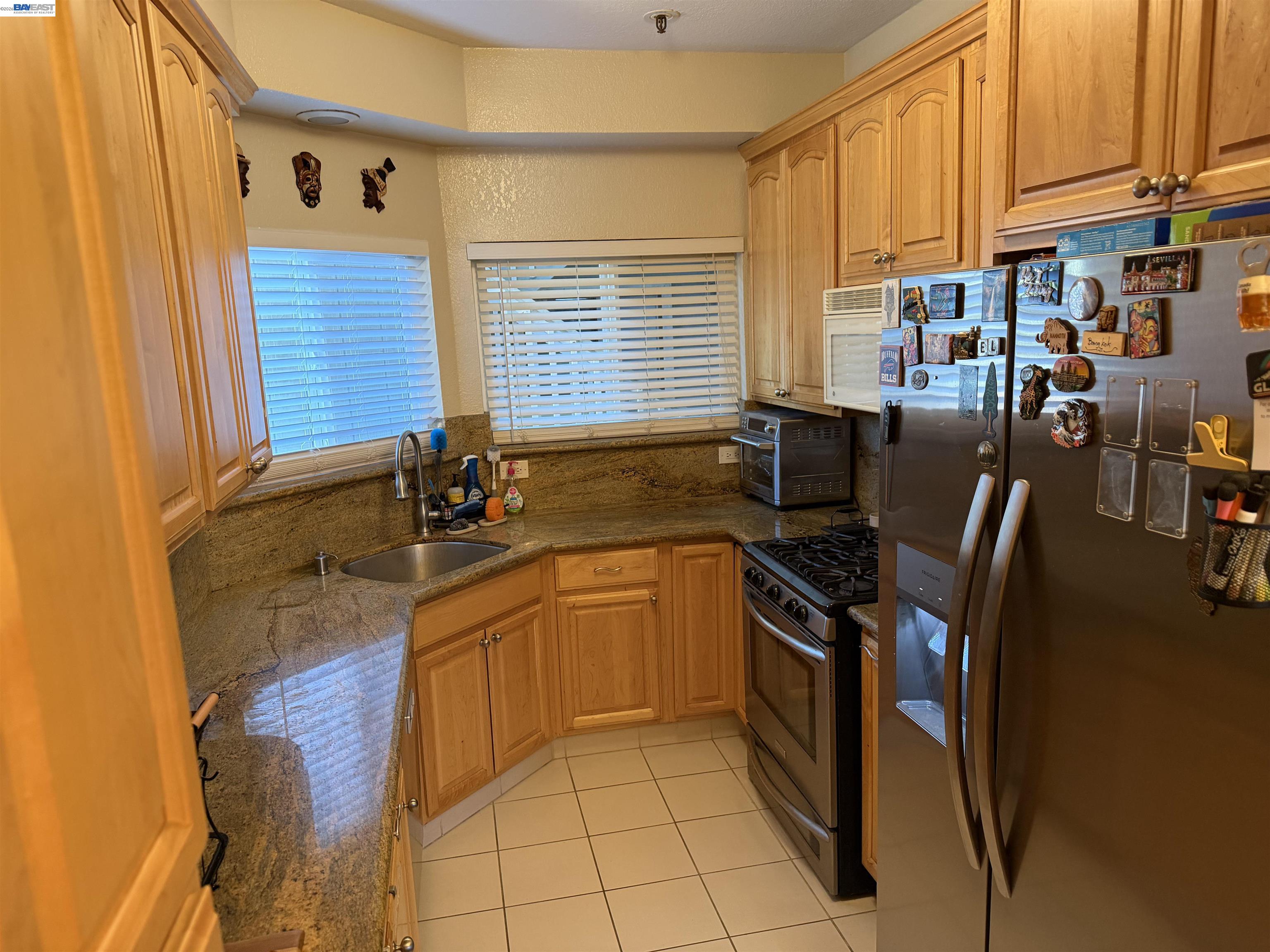 Detail Gallery Image 5 of 19 For 3550 Buttonwood Ter #111,  Fremont,  CA 94536 - 2 Beds | 2 Baths