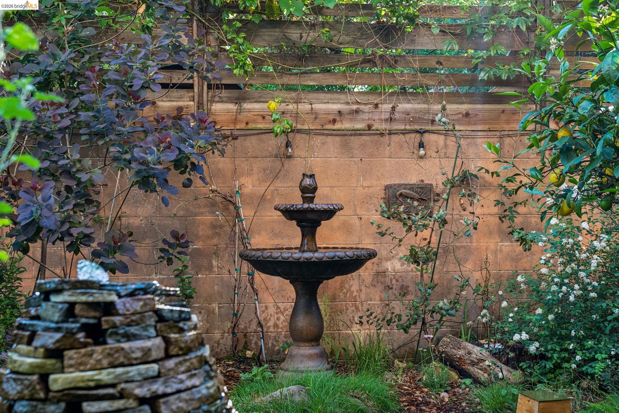 Detail Gallery Image 34 of 46 For 1515 Oxford St 1d,  Berkeley,  CA 94709 - 2 Beds | 2 Baths