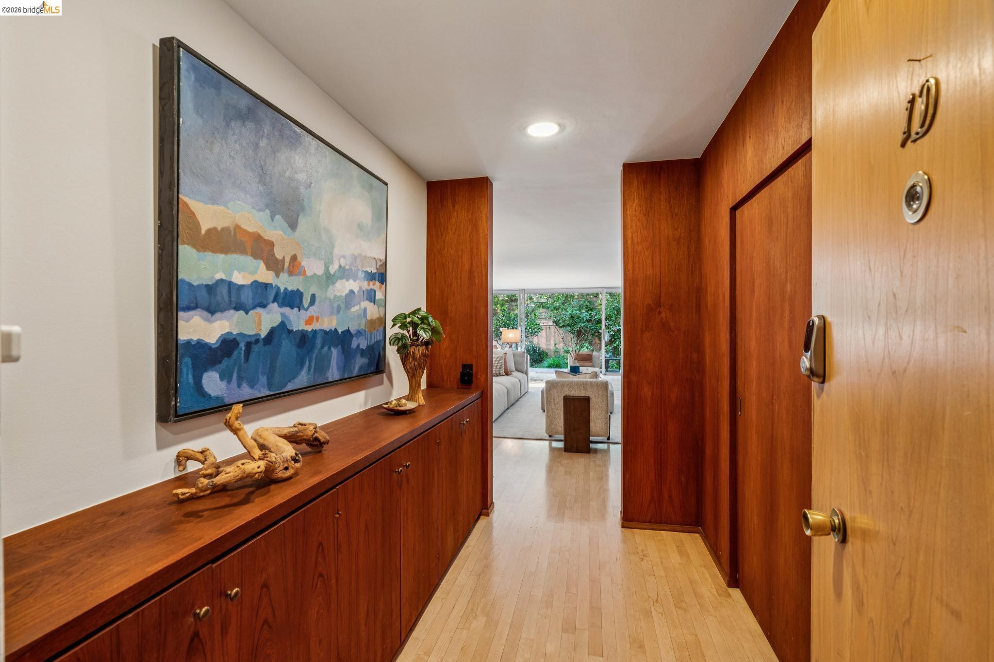 Detail Gallery Image 38 of 46 For 1515 Oxford St 1d,  Berkeley,  CA 94709 - 2 Beds | 2 Baths