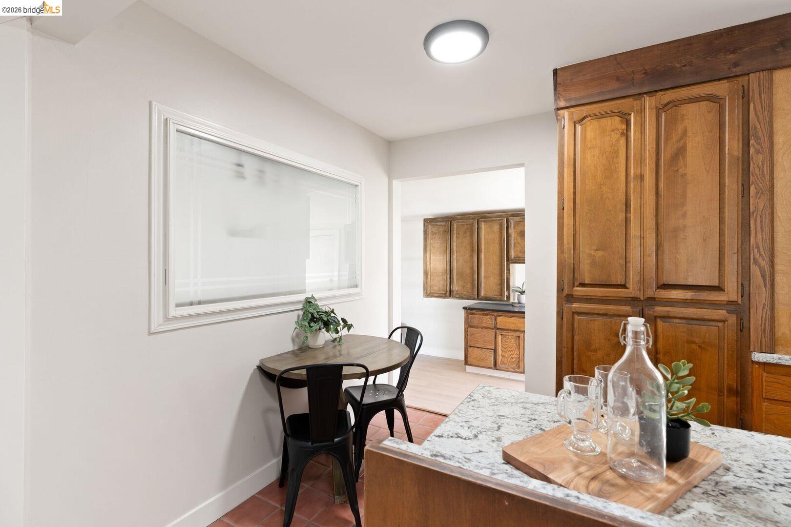 Detail Gallery Image 5 of 21 For 5416 North Ave, Carmichael,  CA 95608 - 5 Beds | 2 Baths