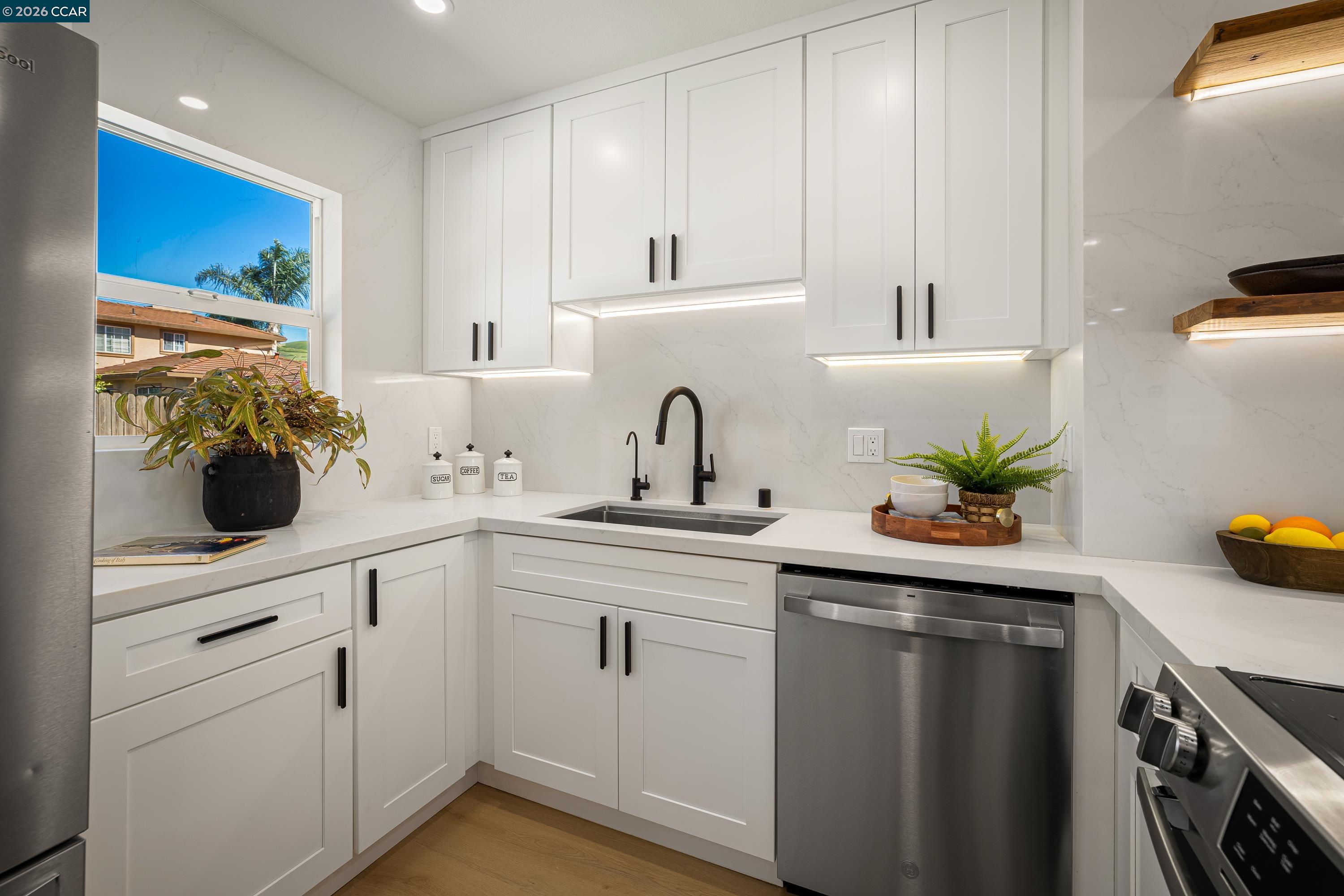 Detail Gallery Image 17 of 38 For 33652 4th St, Union City,  CA 94587 - 4 Beds | 2 Baths