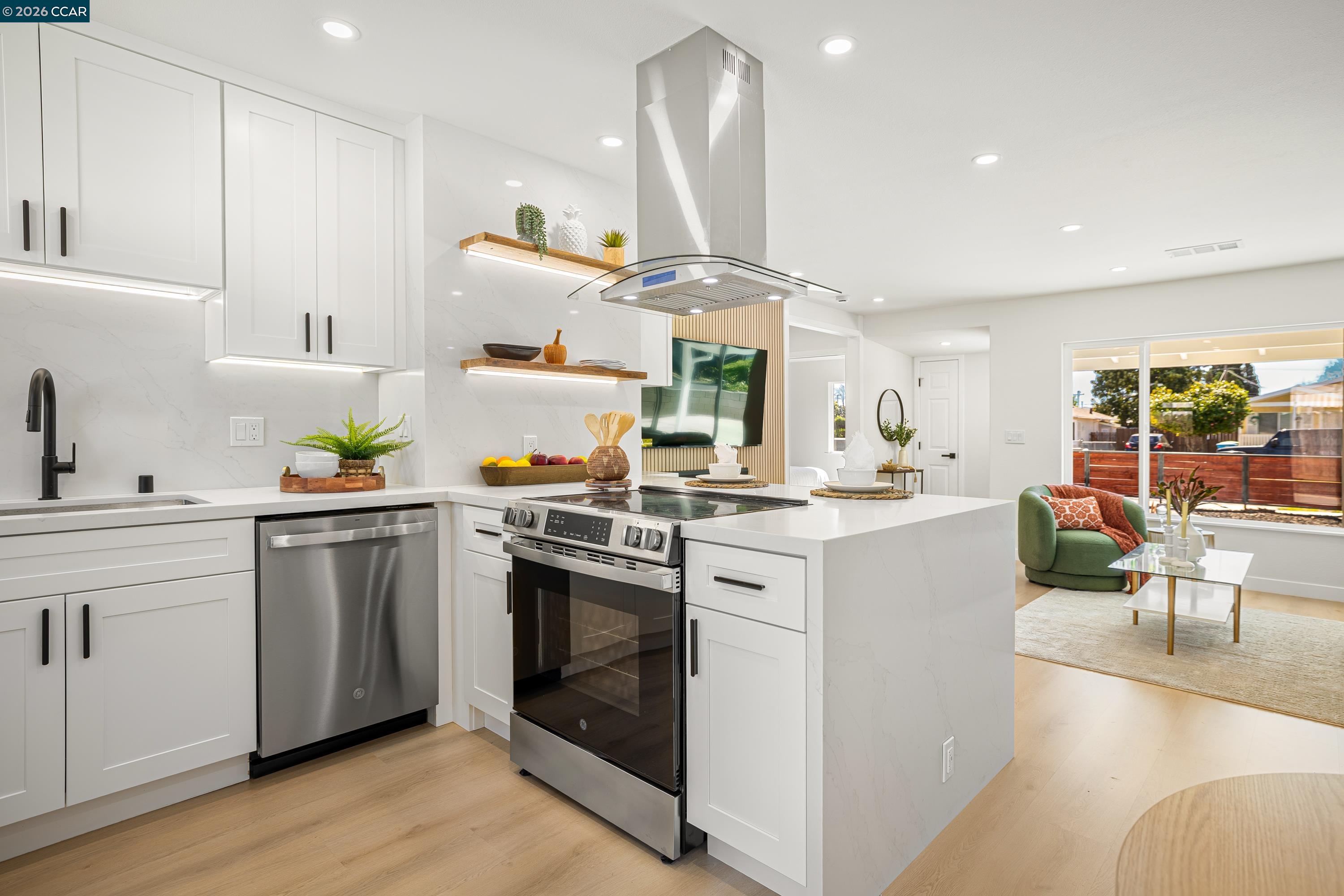 Detail Gallery Image 20 of 38 For 33652 4th St, Union City,  CA 94587 - 4 Beds | 2 Baths