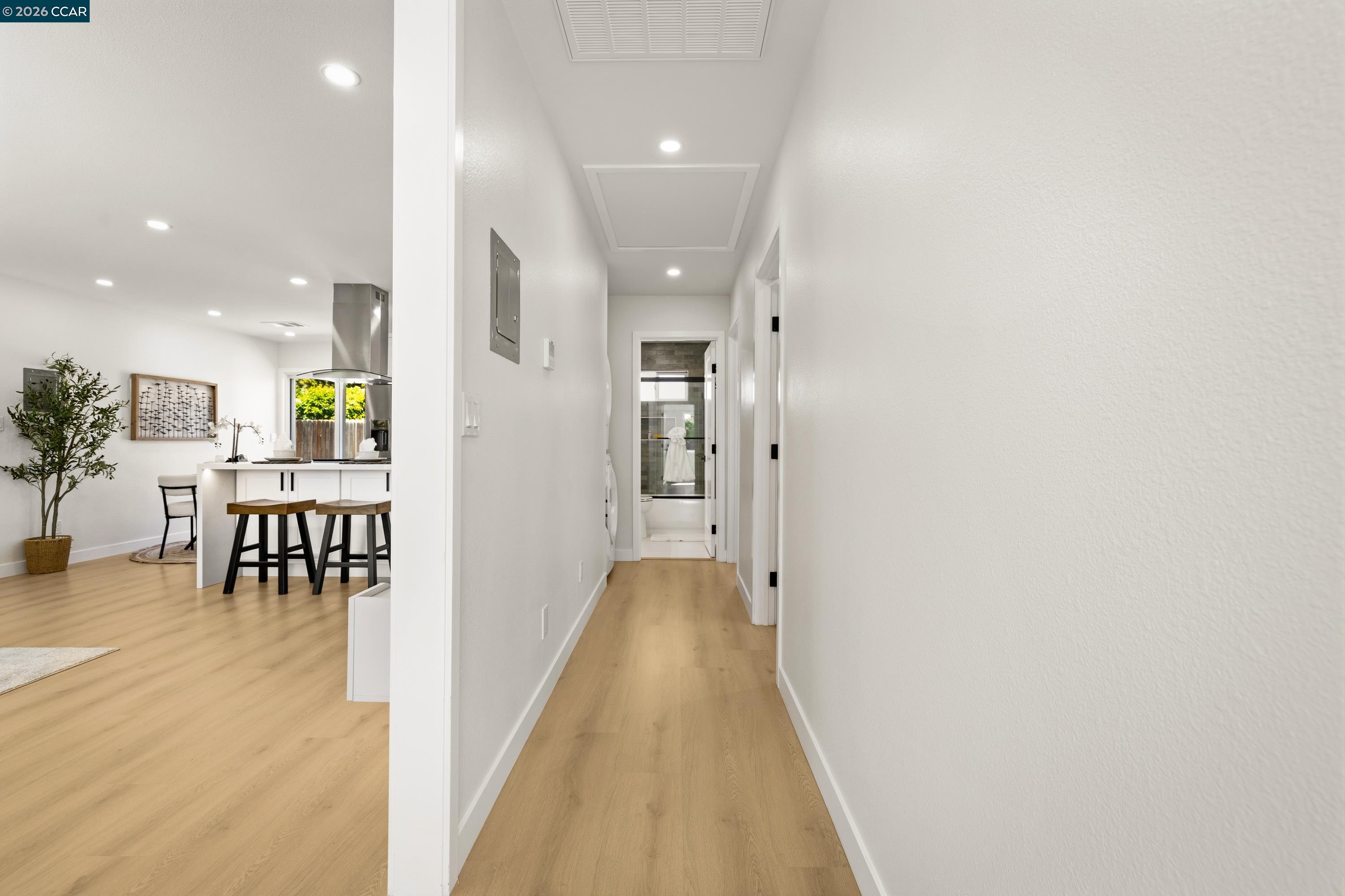 Detail Gallery Image 27 of 38 For 33652 4th St, Union City,  CA 94587 - 4 Beds | 2 Baths