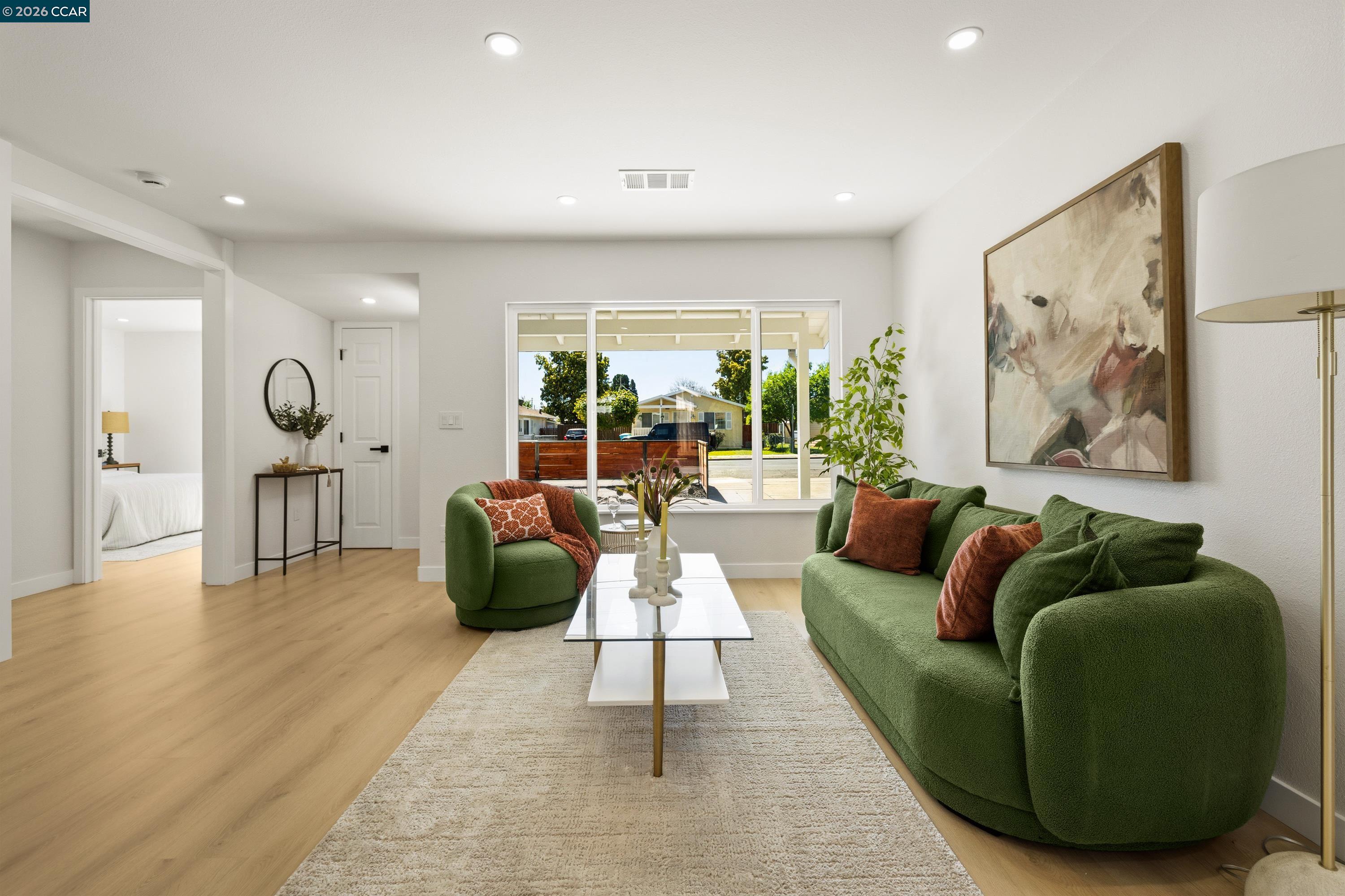 Detail Gallery Image 7 of 38 For 33652 4th St, Union City,  CA 94587 - 4 Beds | 2 Baths