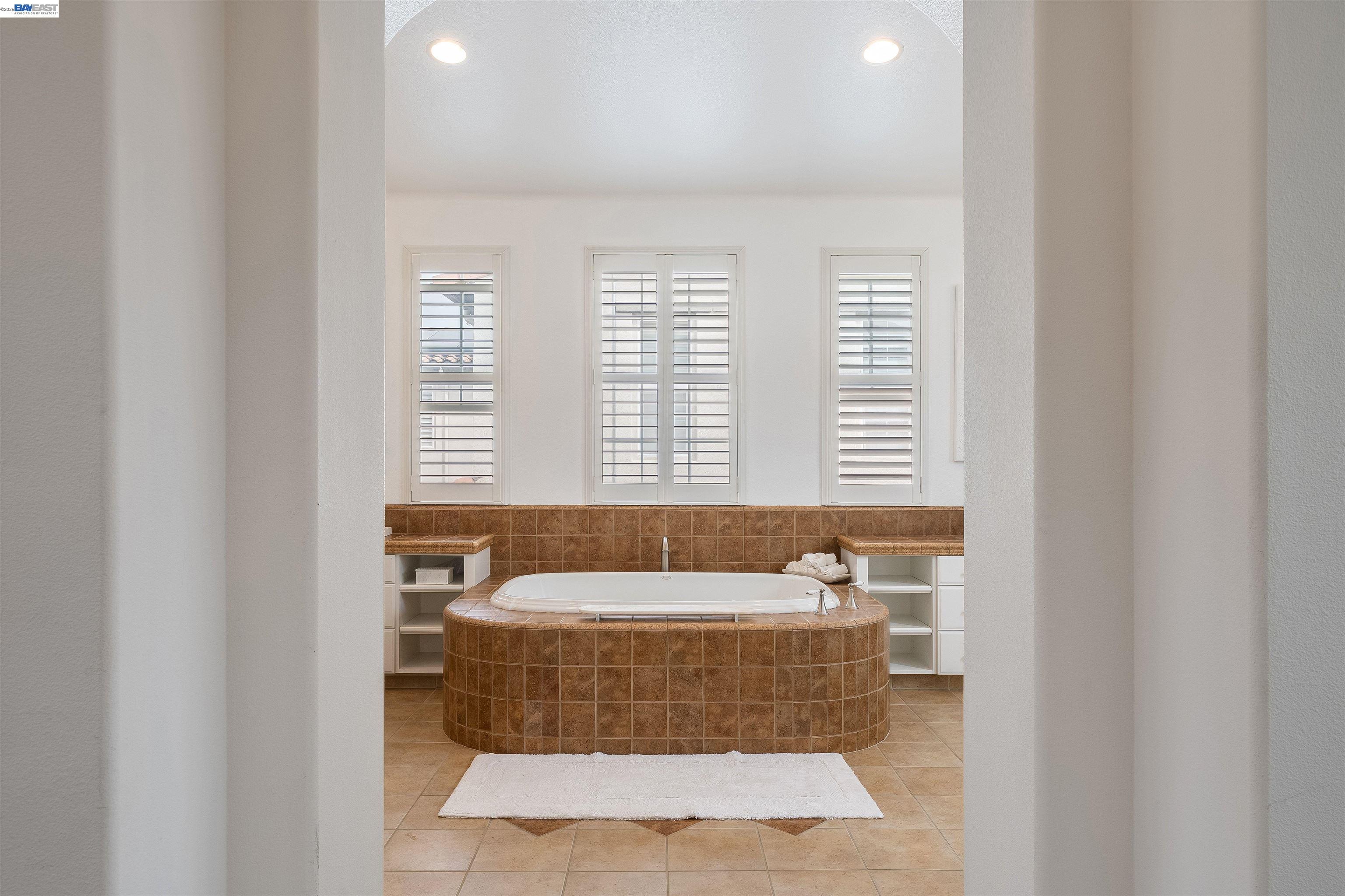 Detail Gallery Image 23 of 47 For 456 Vanessa Way, Danville,  CA 94506 - 5 Beds | 5 Baths