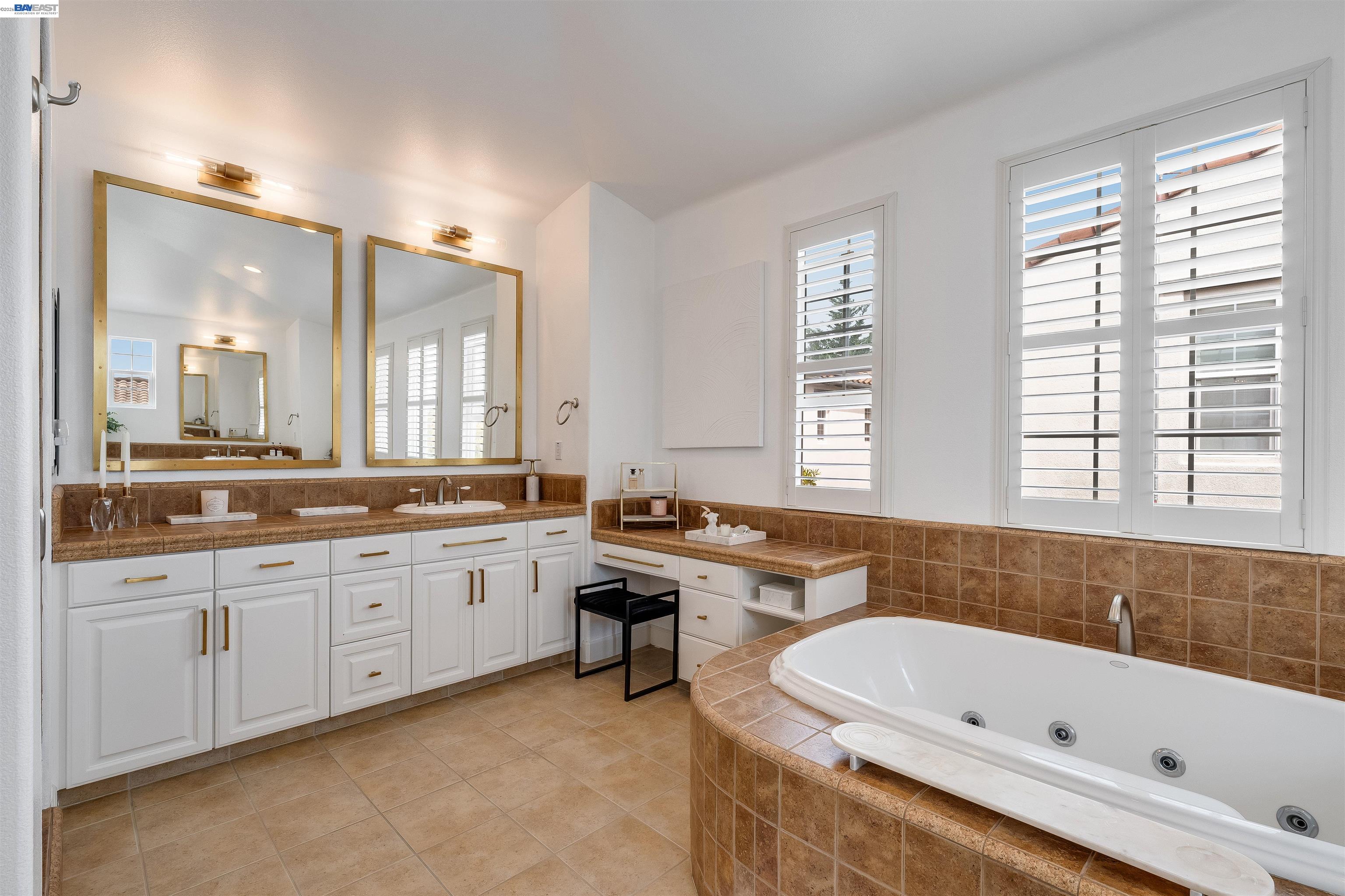 Detail Gallery Image 24 of 47 For 456 Vanessa Way, Danville,  CA 94506 - 5 Beds | 5 Baths