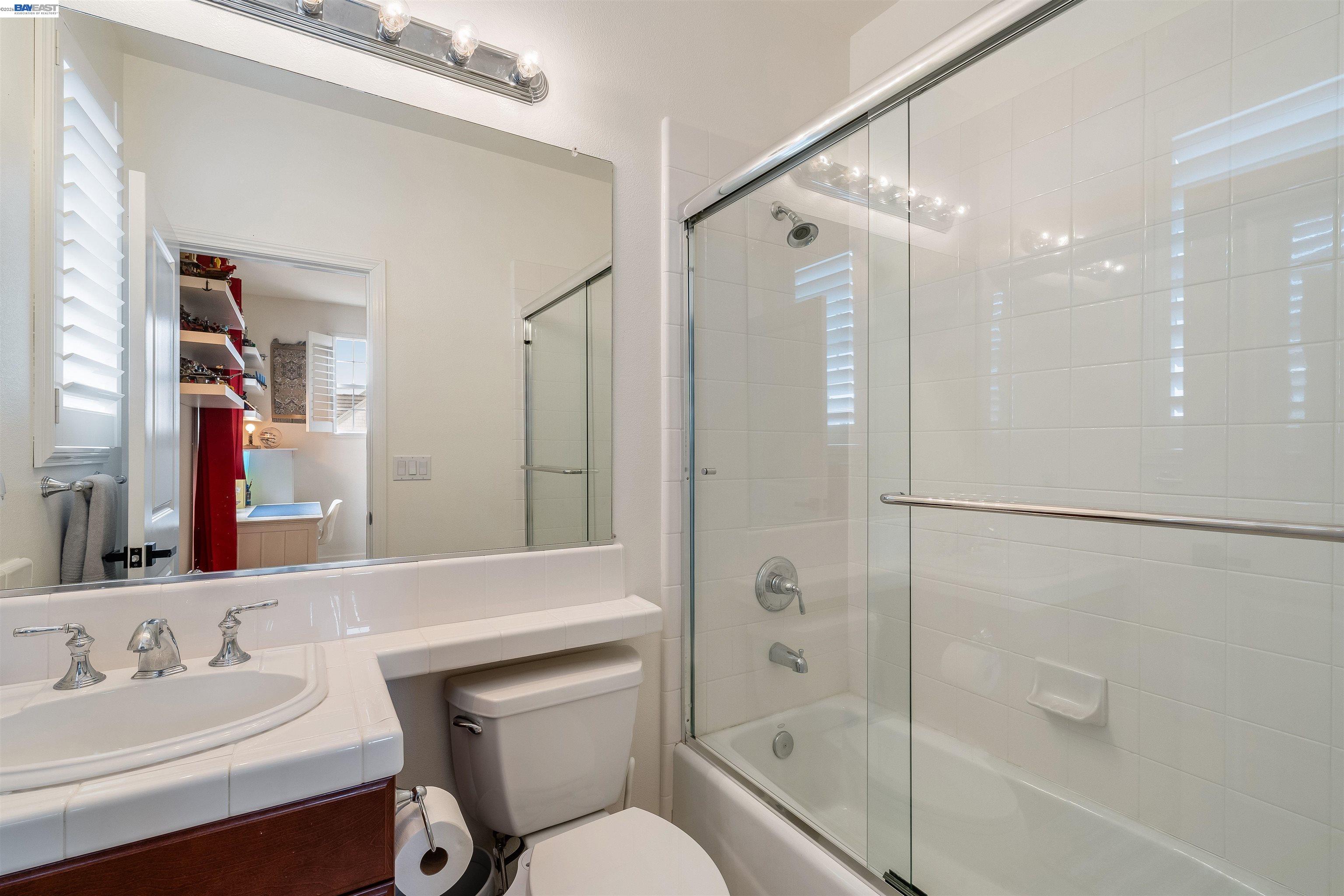 Detail Gallery Image 30 of 47 For 456 Vanessa Way, Danville,  CA 94506 - 5 Beds | 5 Baths