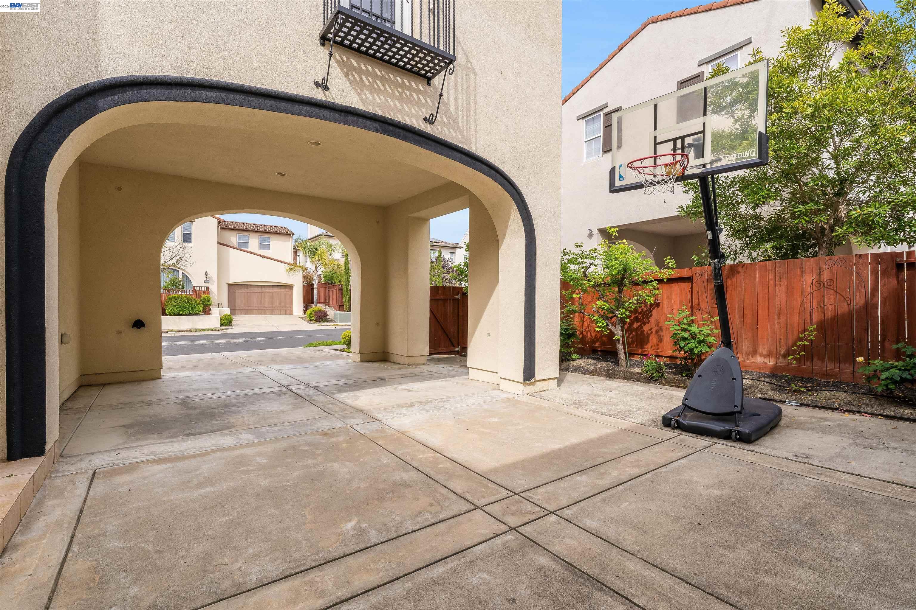 Detail Gallery Image 40 of 47 For 456 Vanessa Way, Danville,  CA 94506 - 5 Beds | 5 Baths